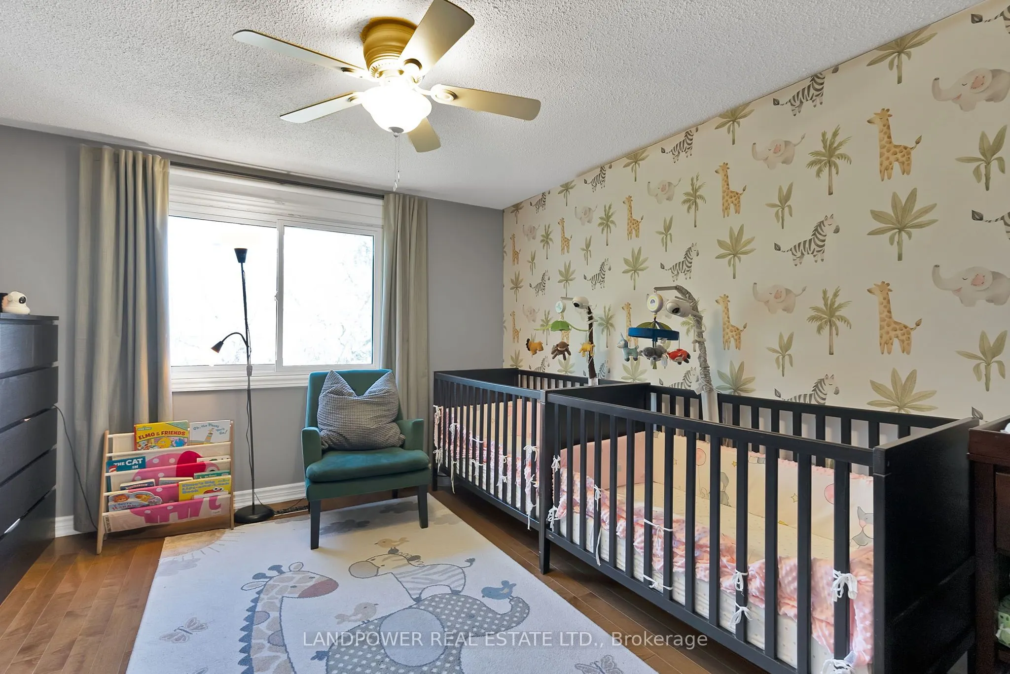 3073 Keynes Crescent