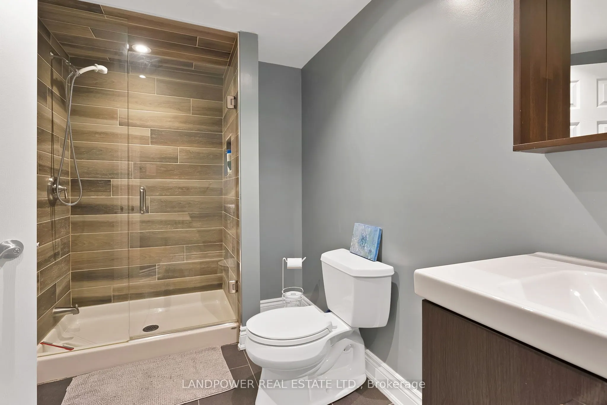 3073 Keynes Crescent