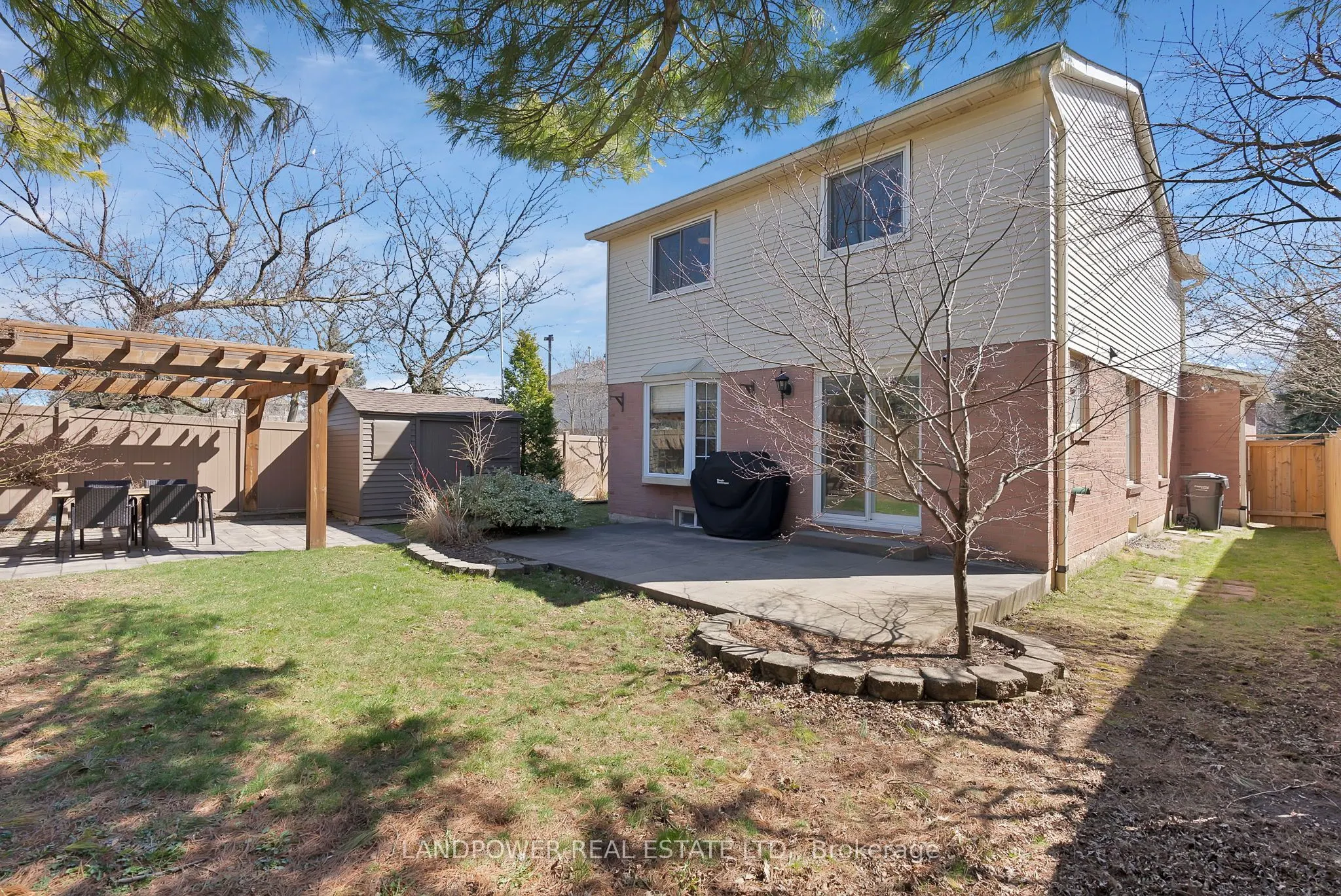 3073 Keynes Crescent