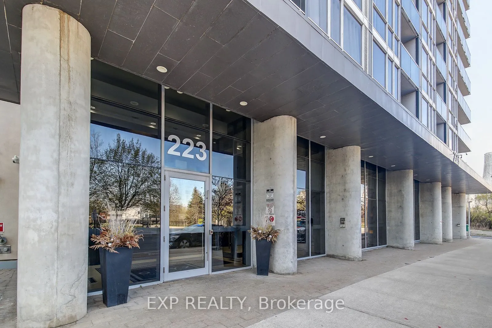 223 Webb Drive, #3307