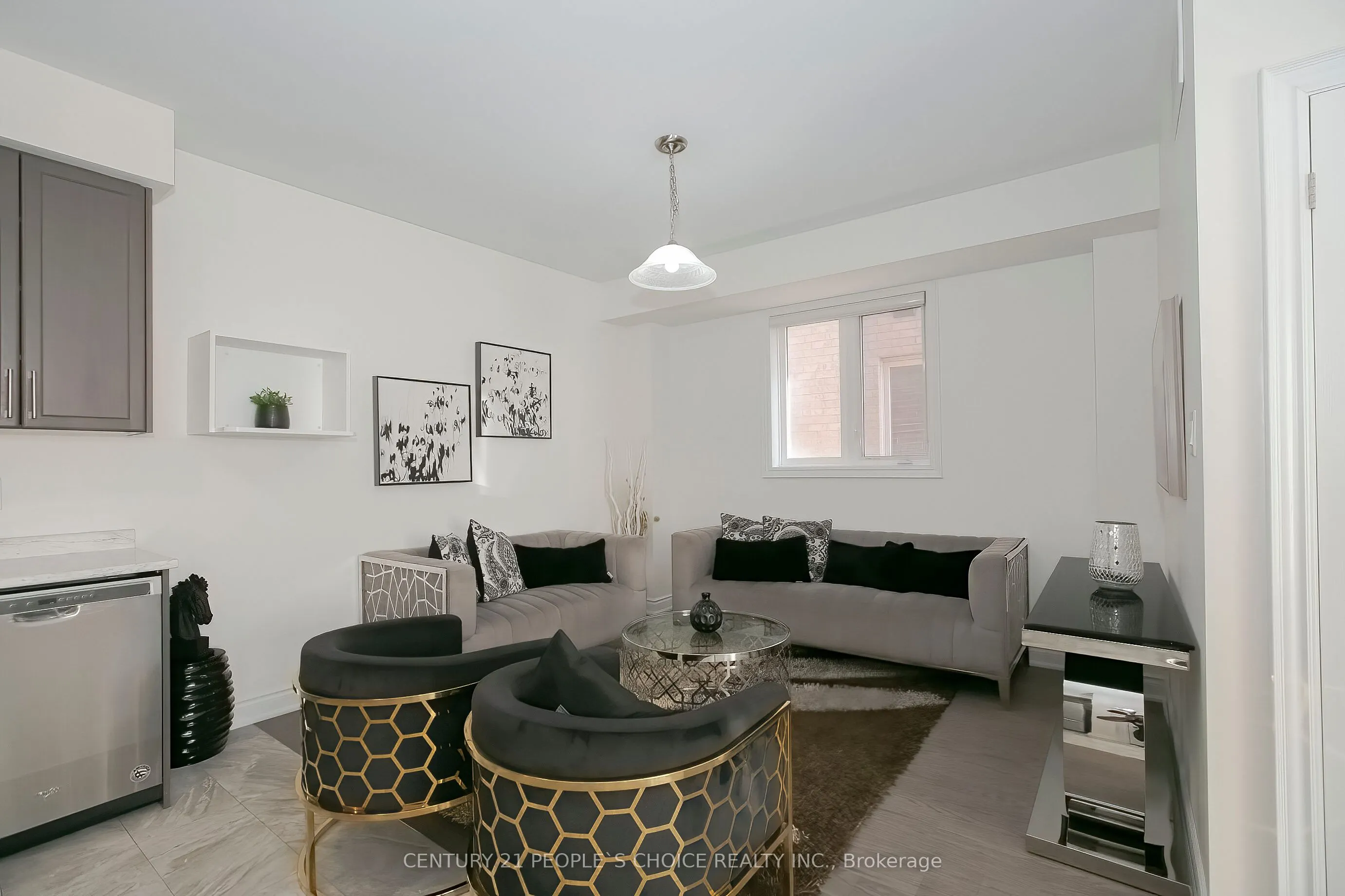 55 Allegro Drive