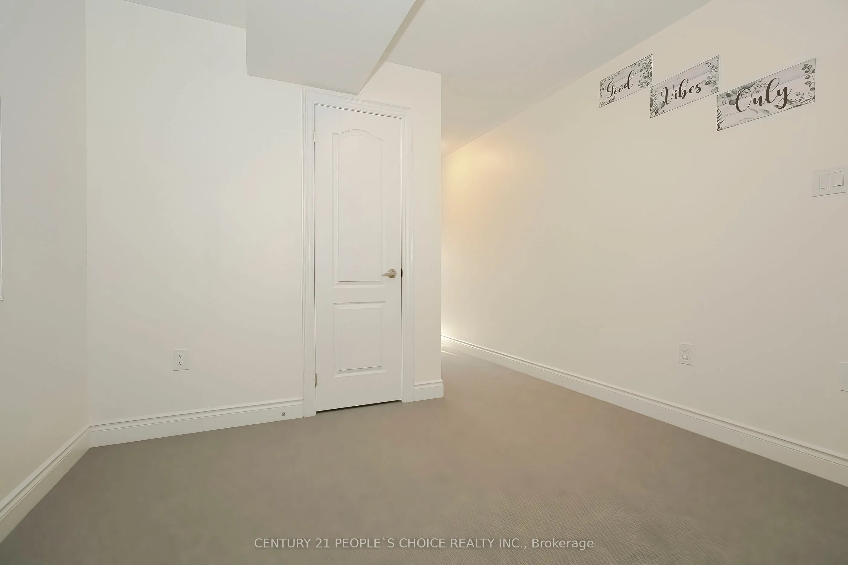 55 Allegro Drive