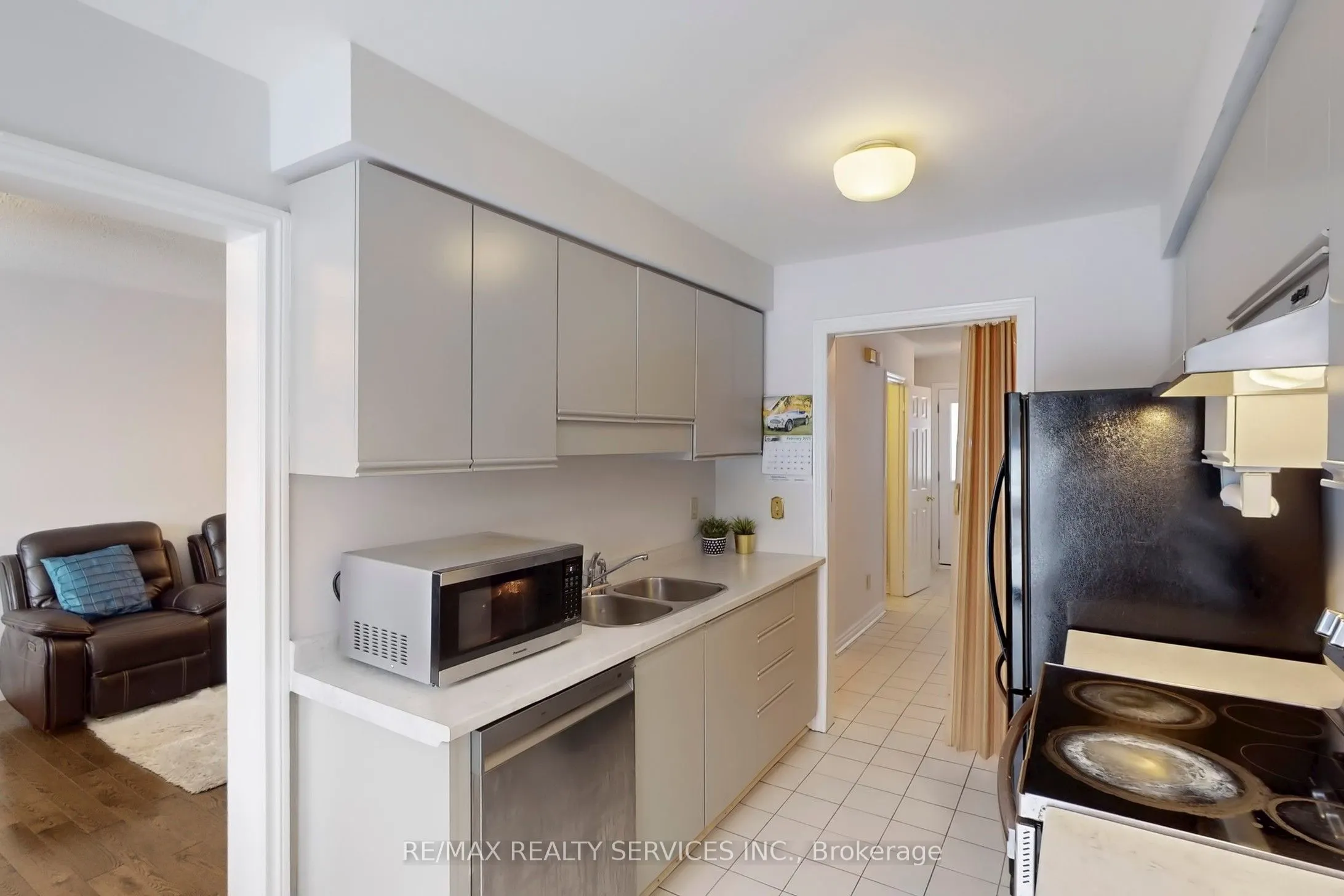 28 Heathcliffe Square, #47