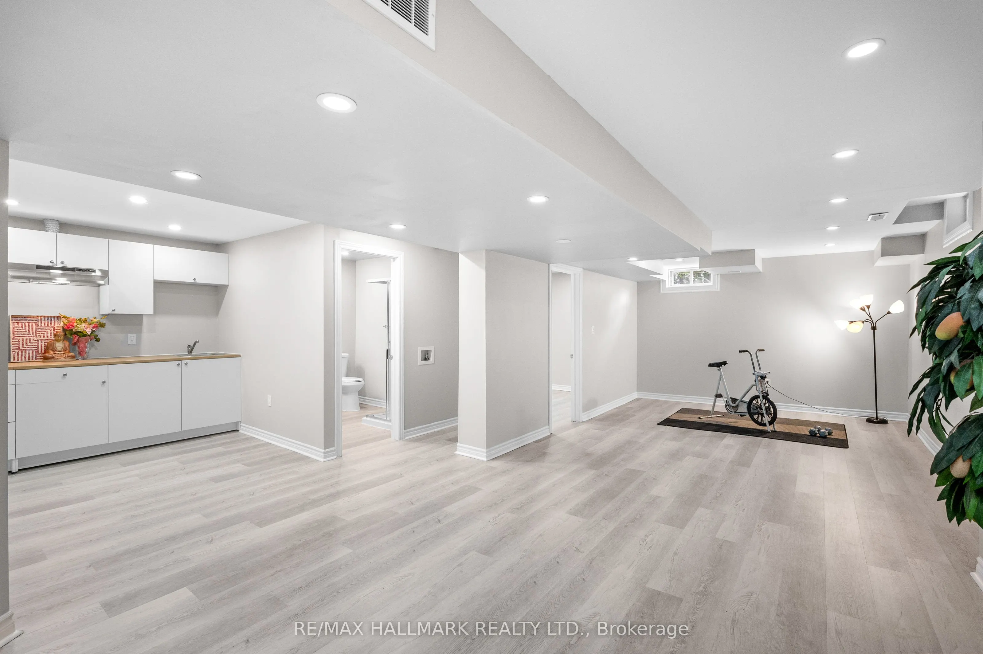 1530 Portsmouth Place