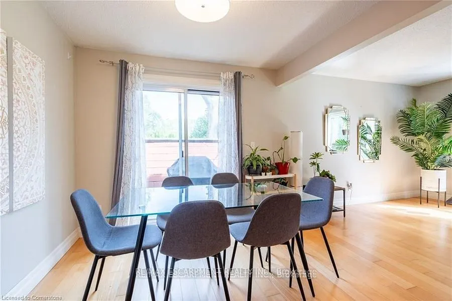 657 Francis Road, #3