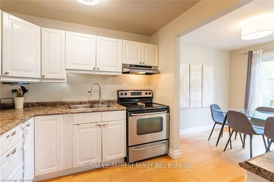 657 Francis Road, #3