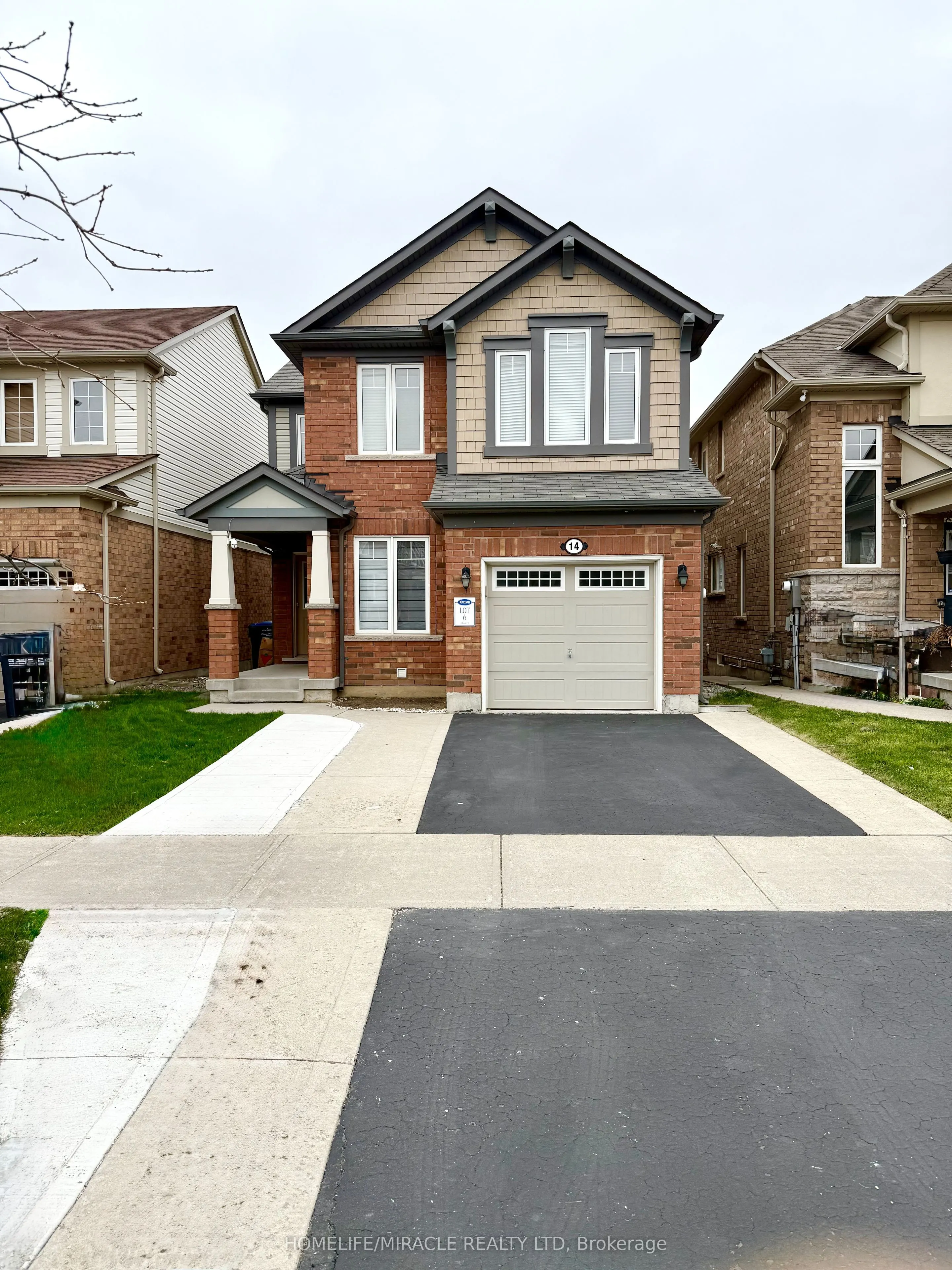 14 Robert Parkinson Drive