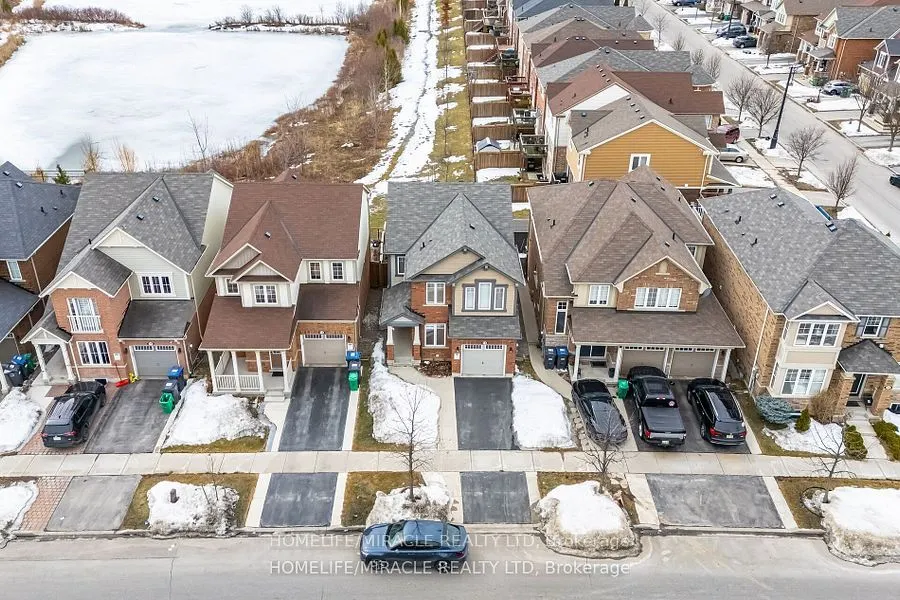 14 Robert Parkinson Drive