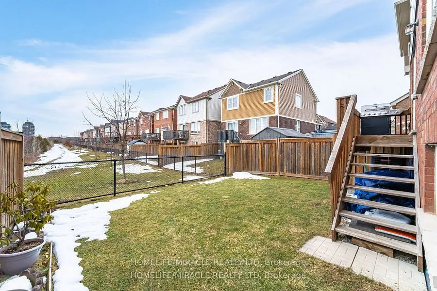 14 Robert Parkinson Drive