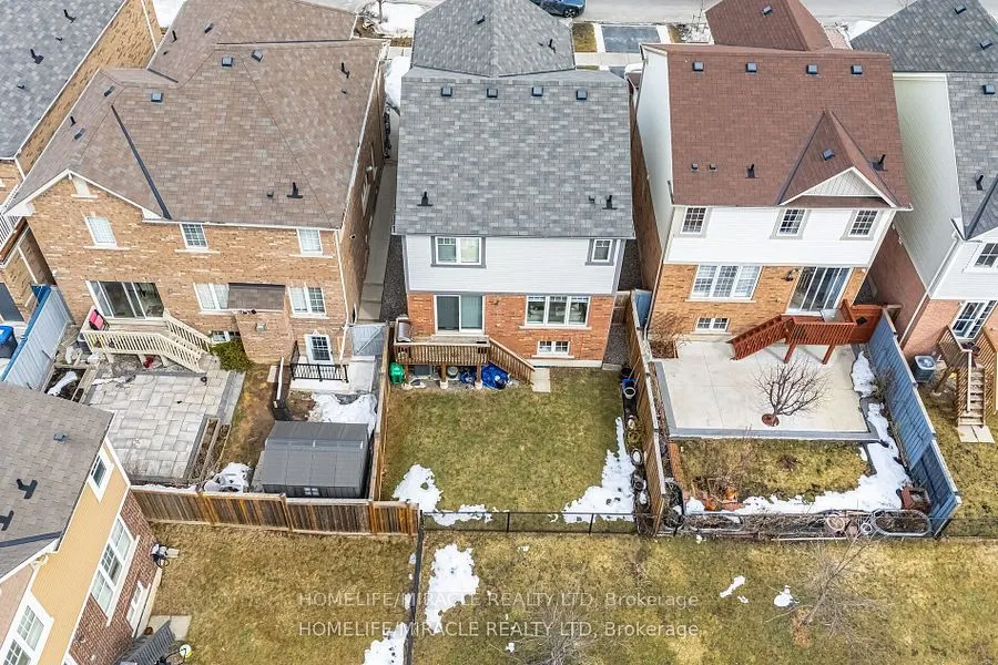 14 Robert Parkinson Drive