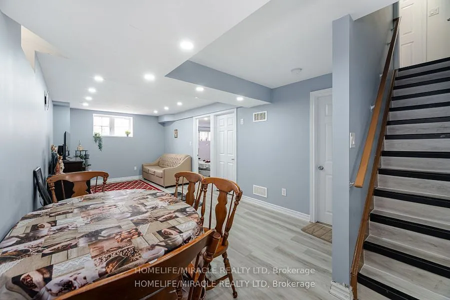 14 Robert Parkinson Drive