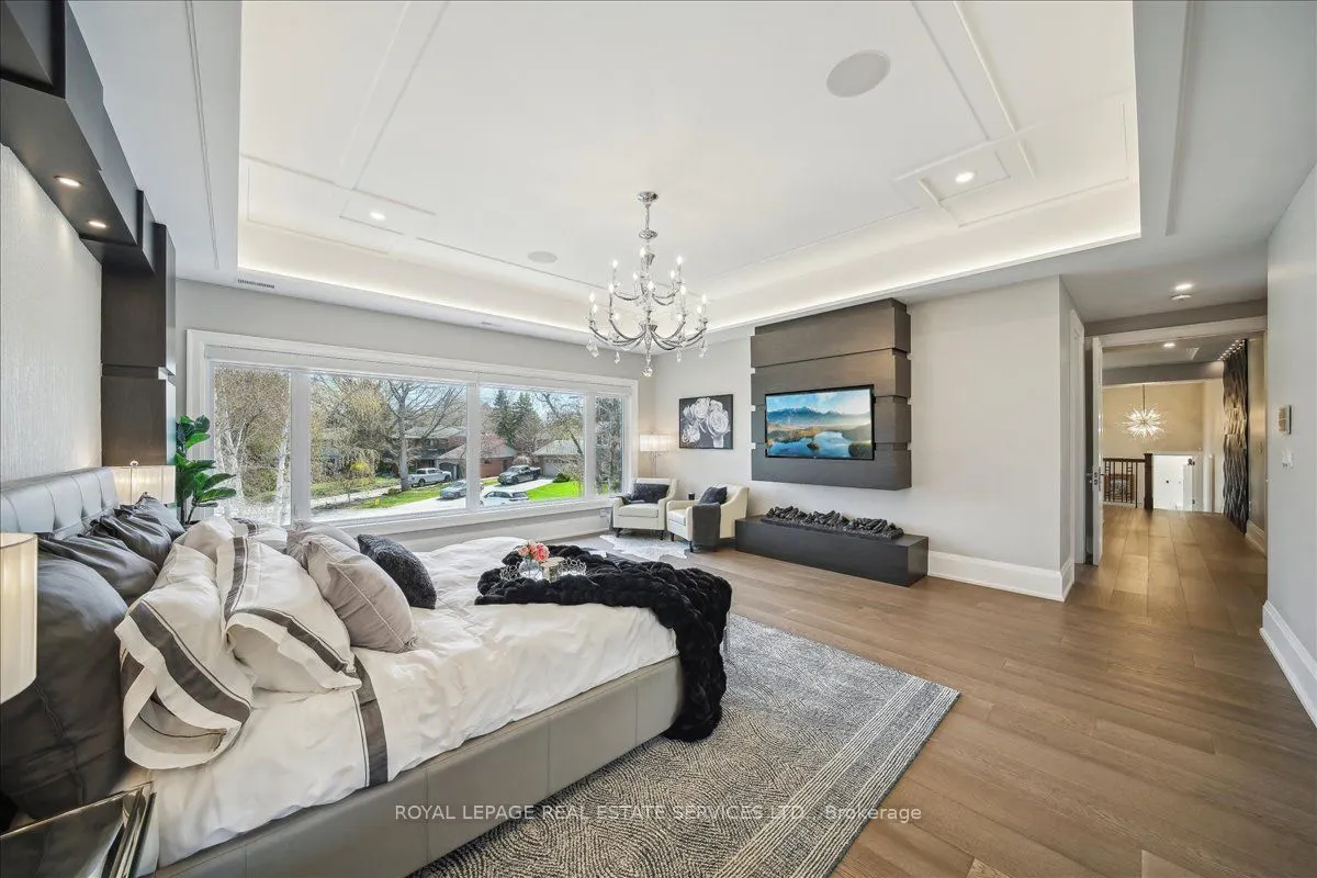 1489 Rogerswood Court