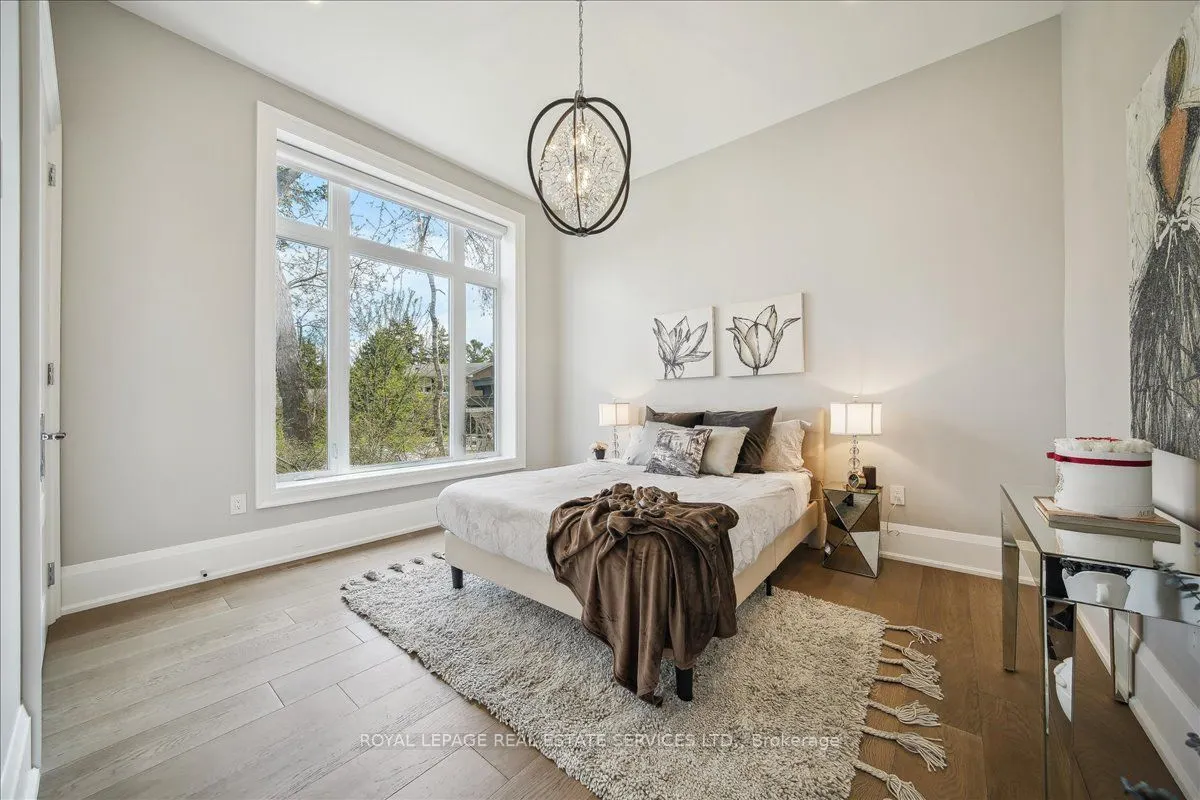 1489 Rogerswood Court