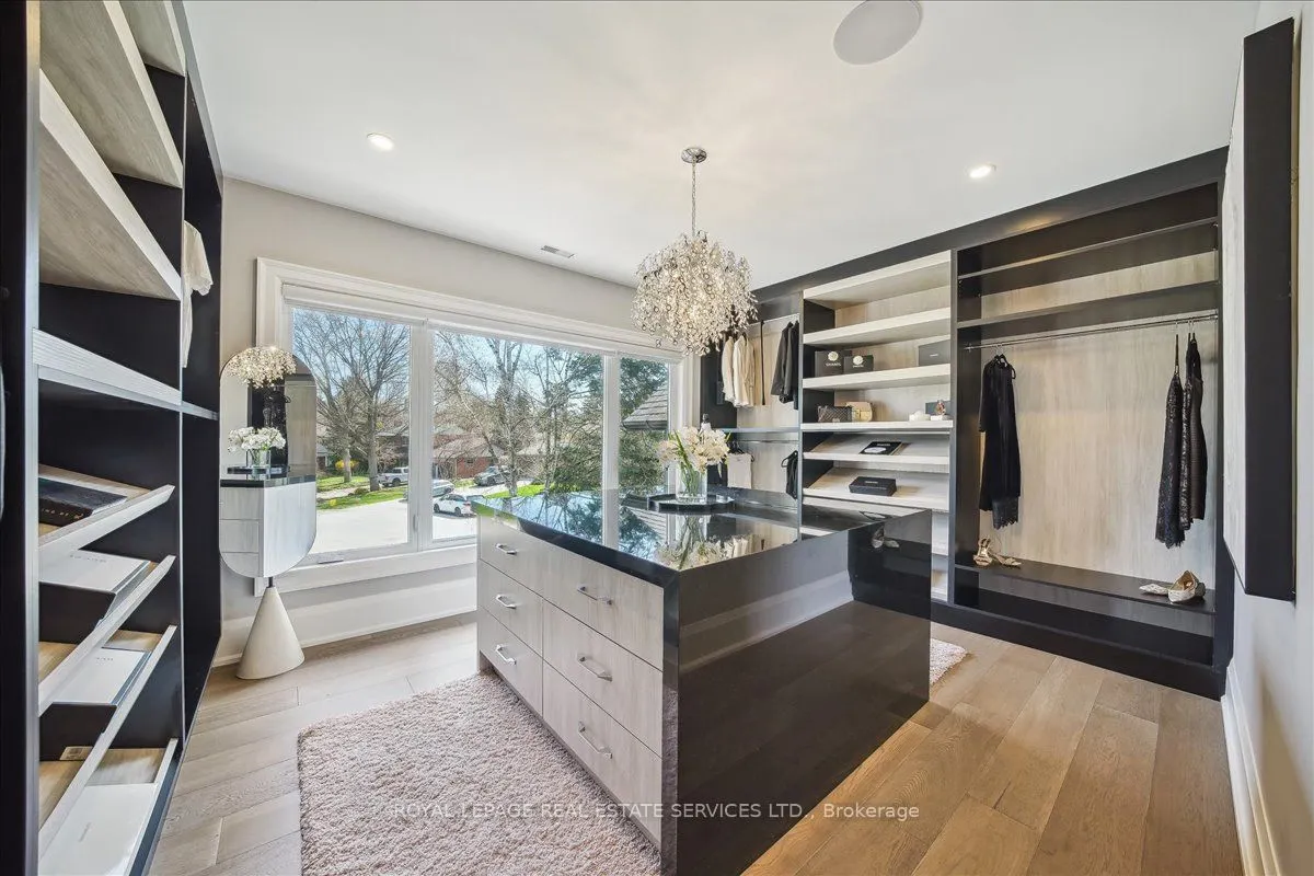 1489 Rogerswood Court