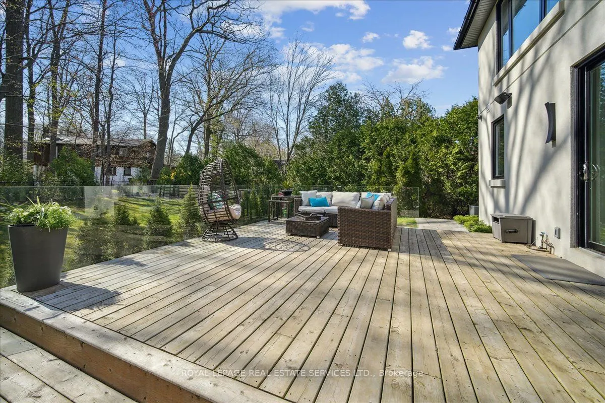 1489 Rogerswood Court