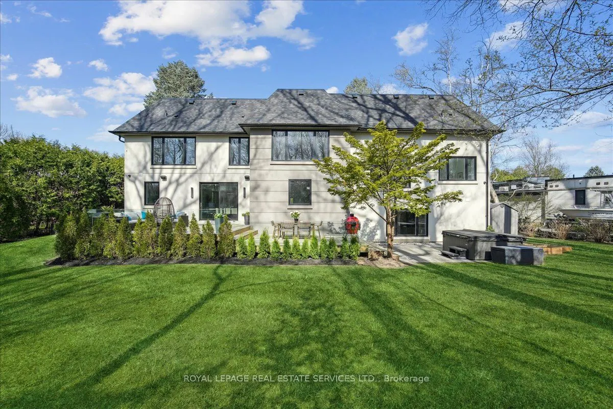 1489 Rogerswood Court