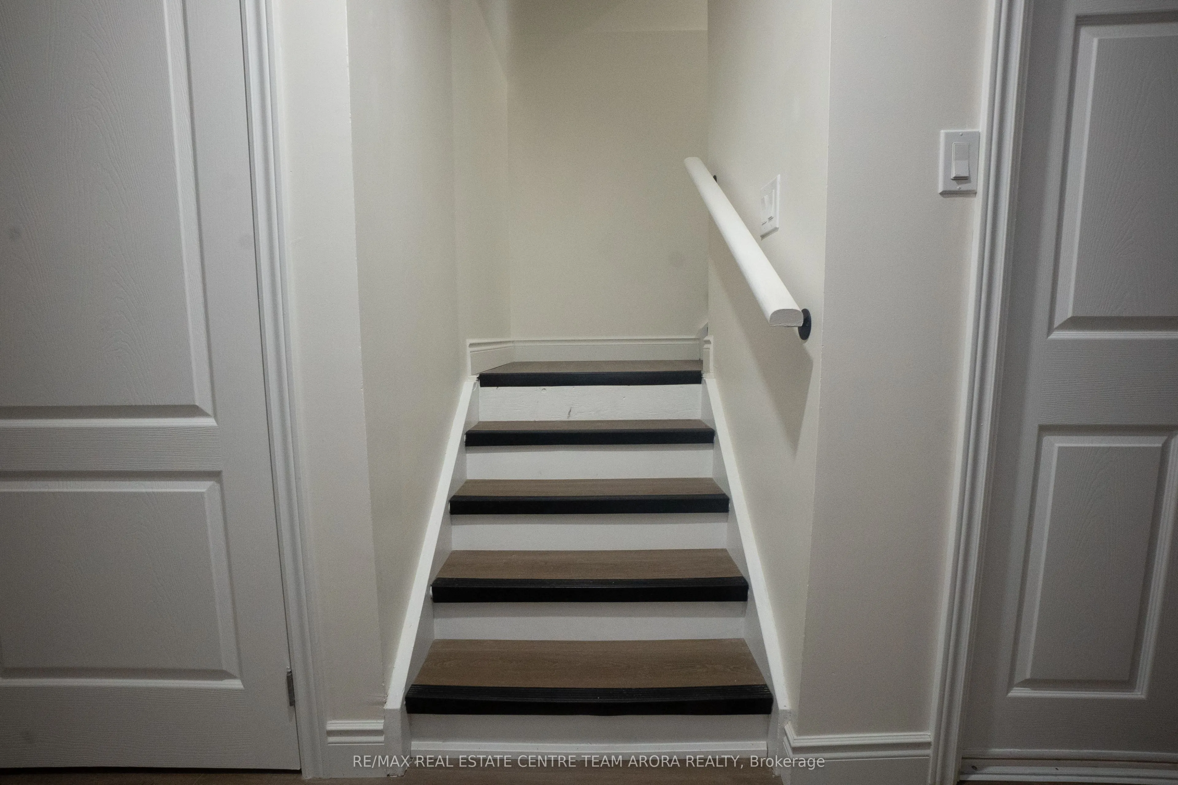 16 Vezna Crescent, #BSMT