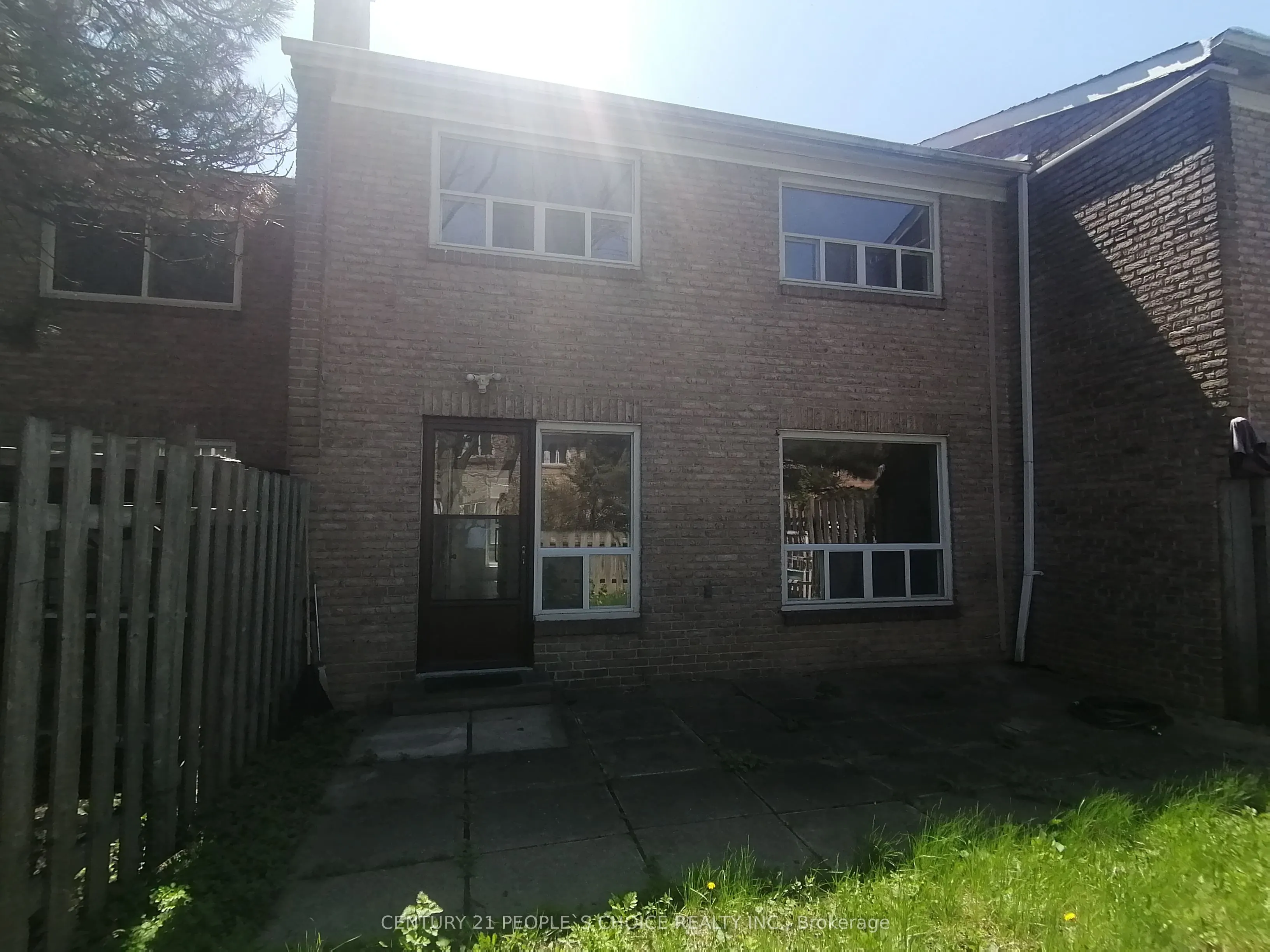 17 Gosford Boulevard, #9