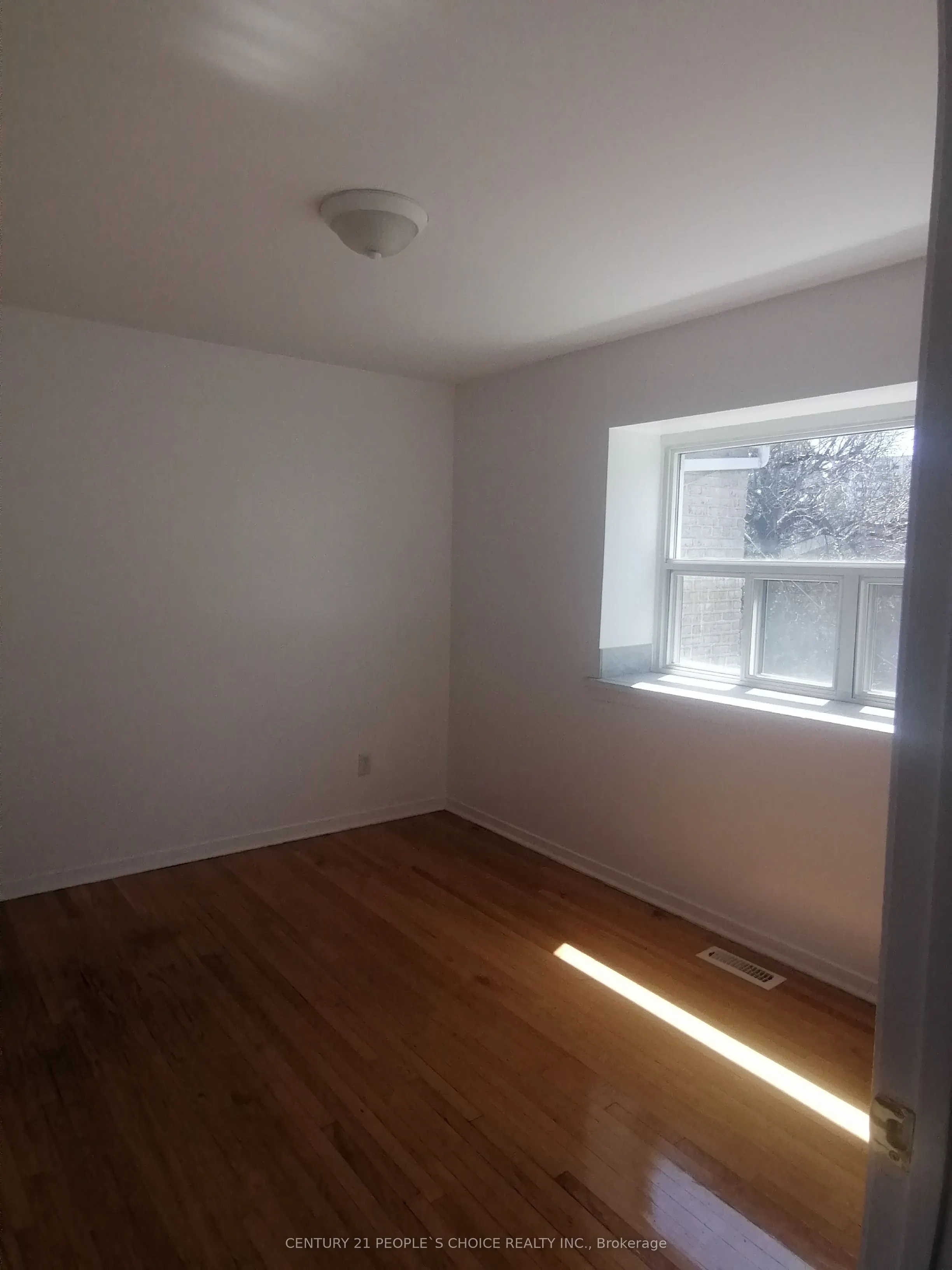 17 Gosford Boulevard, #9