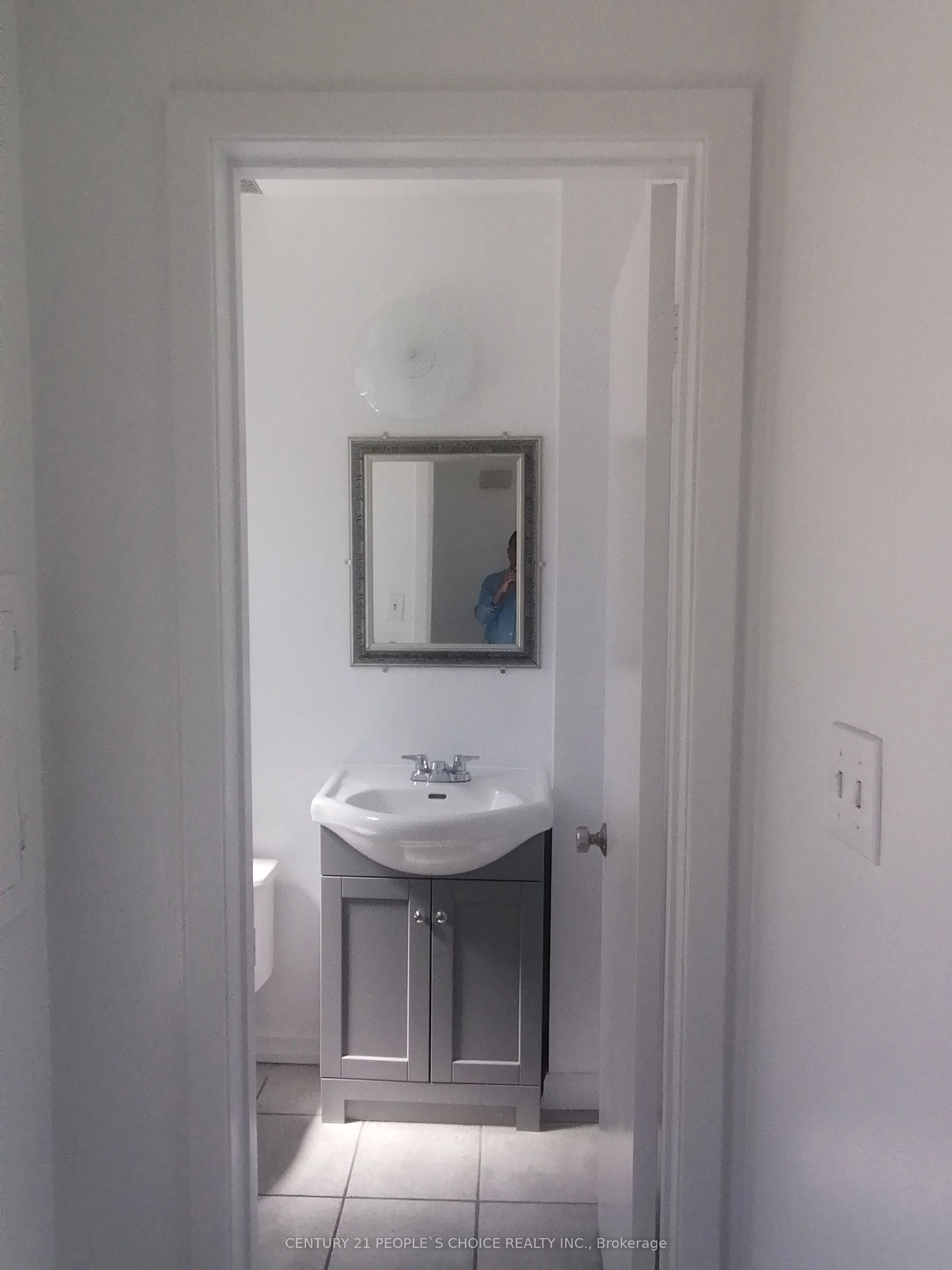 17 Gosford Boulevard, #9