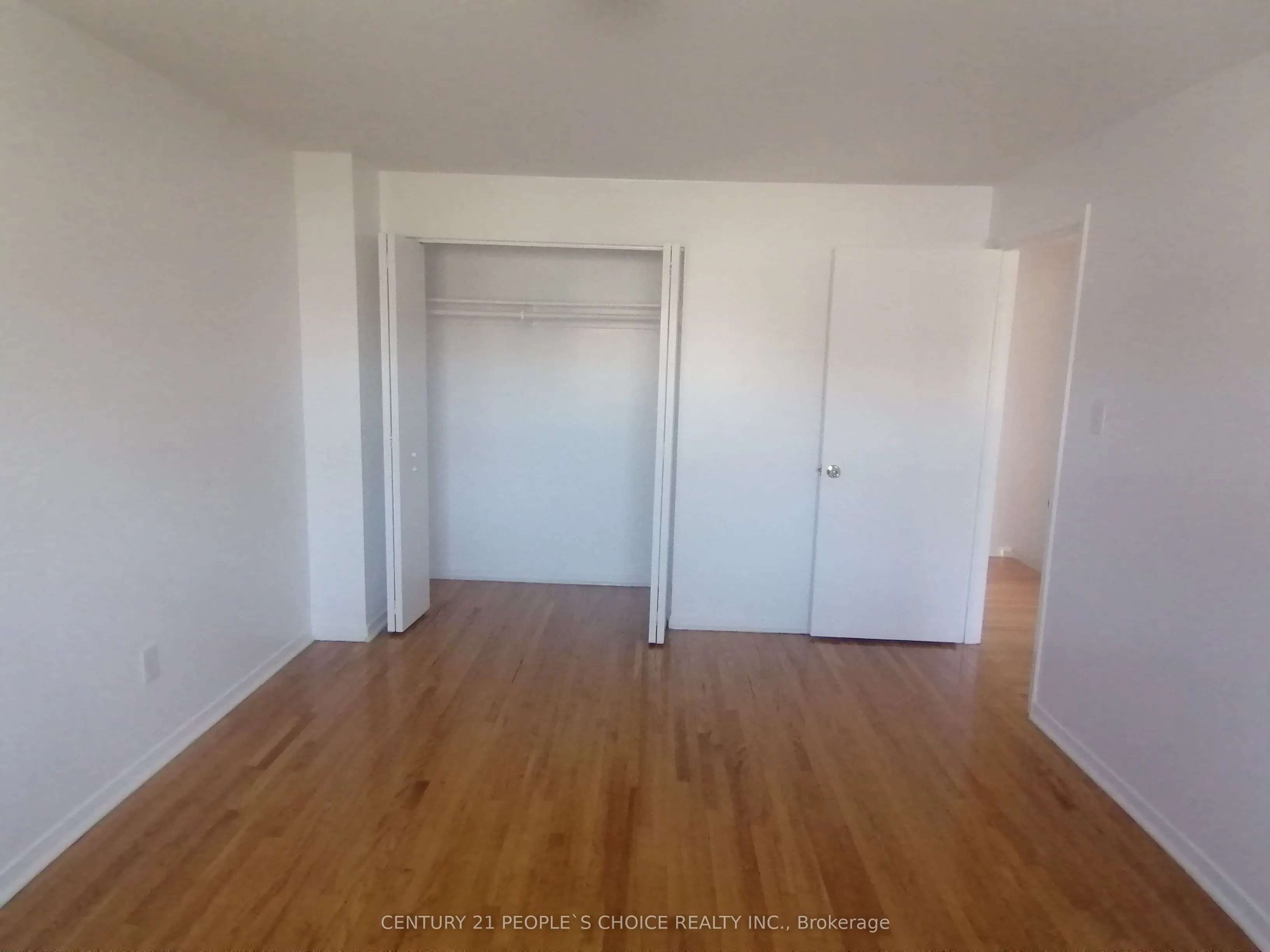 17 Gosford Boulevard, #9
