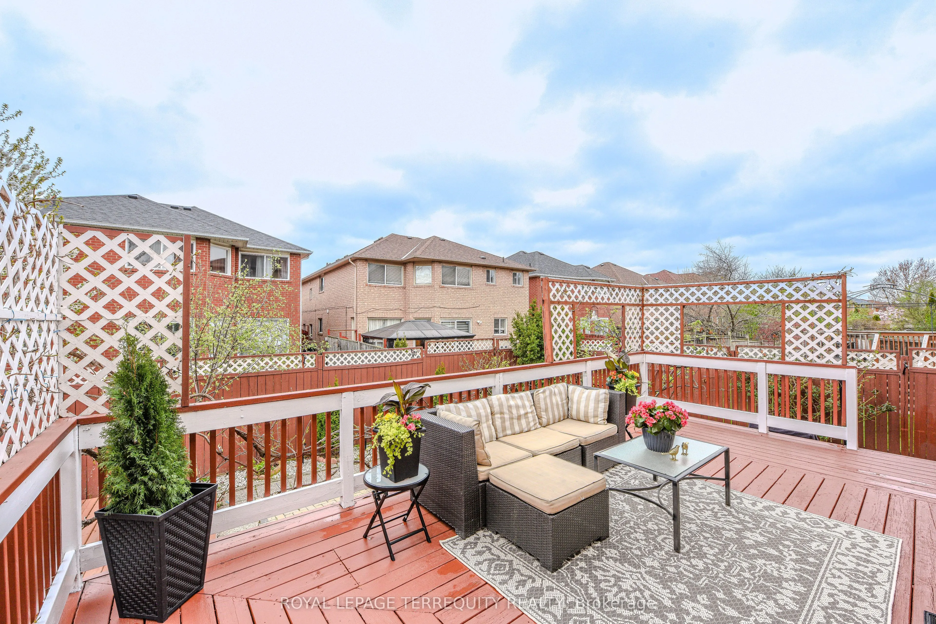 7148 Lowville Heights