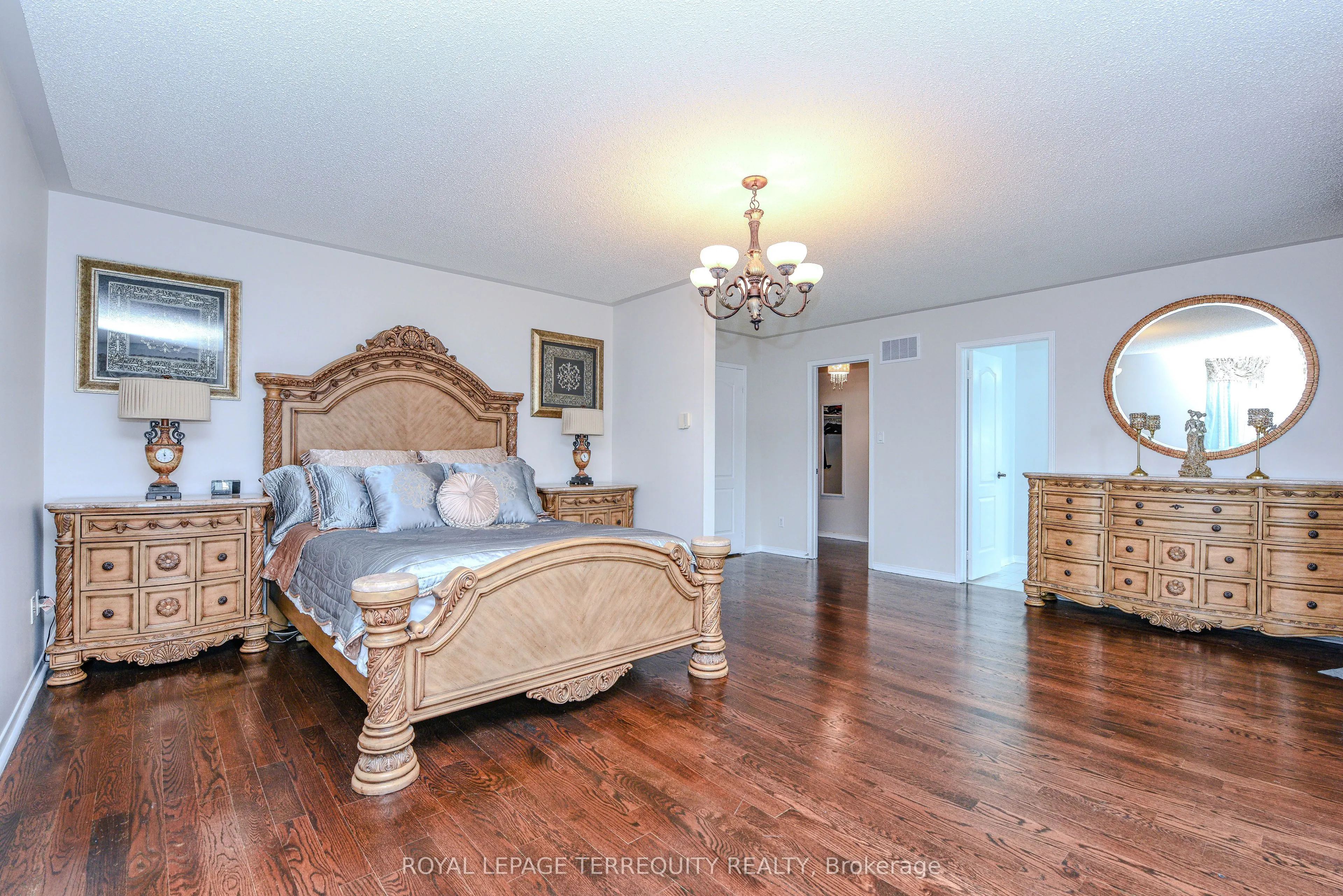 7148 Lowville Heights