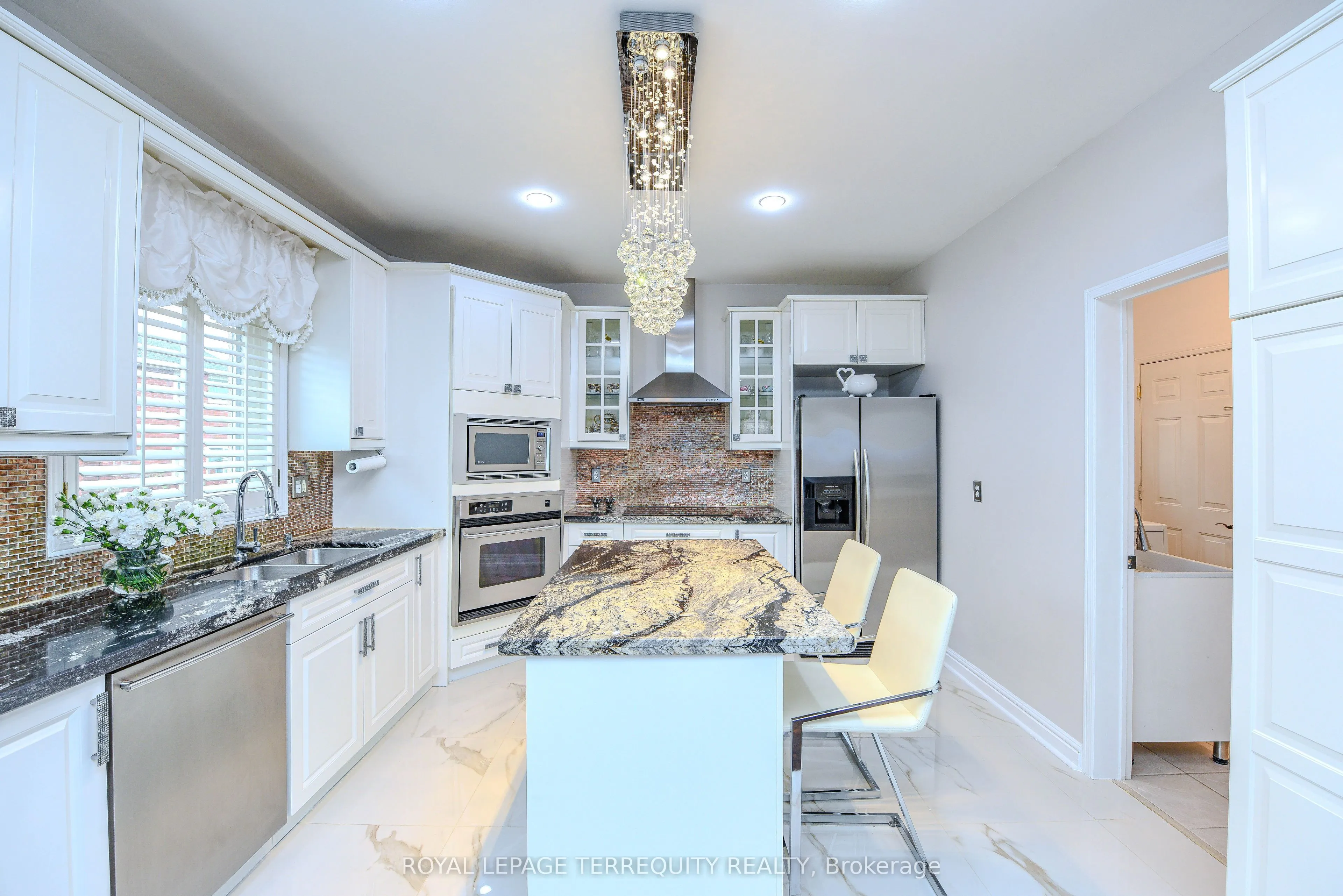 7148 Lowville Heights