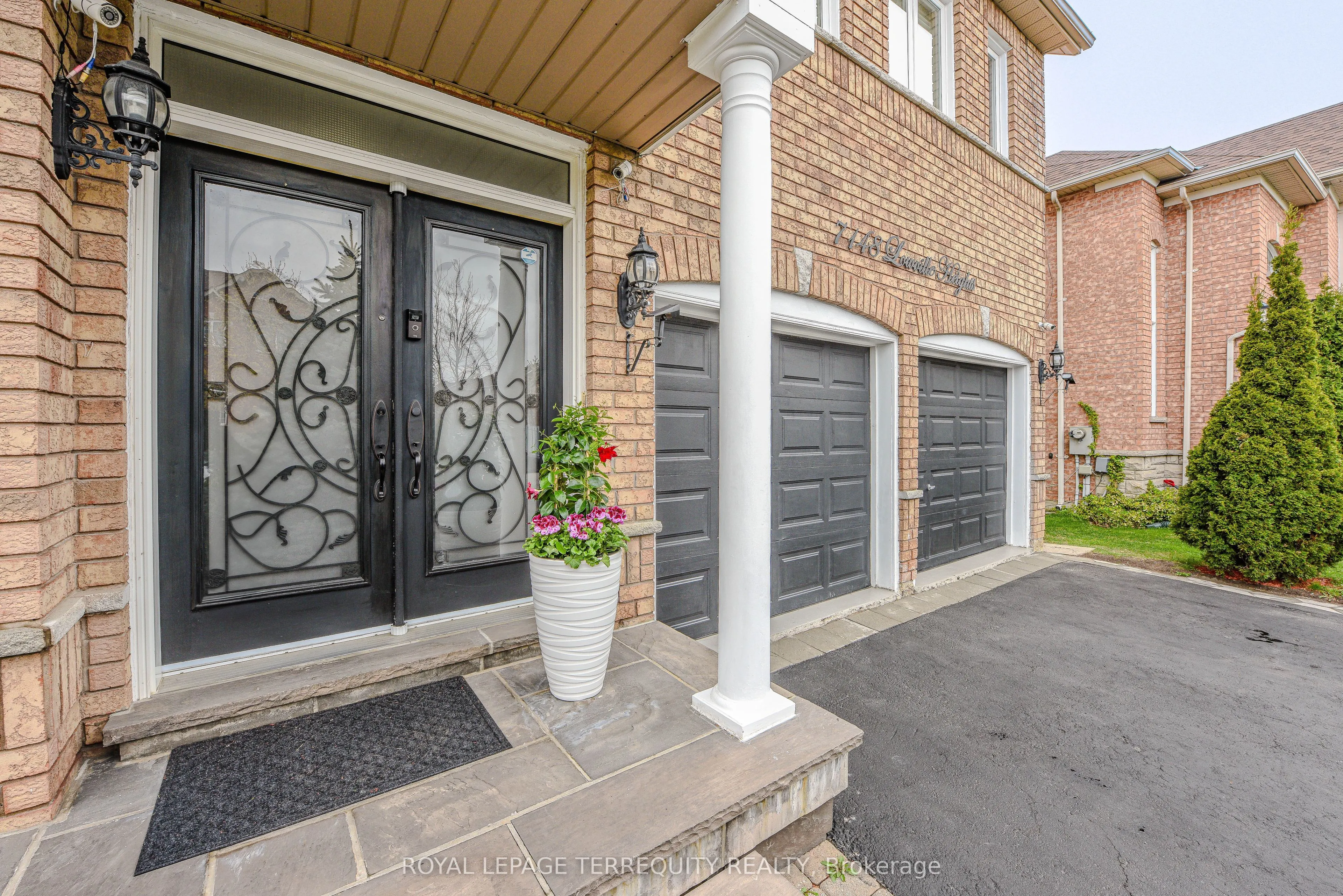 7148 Lowville Heights