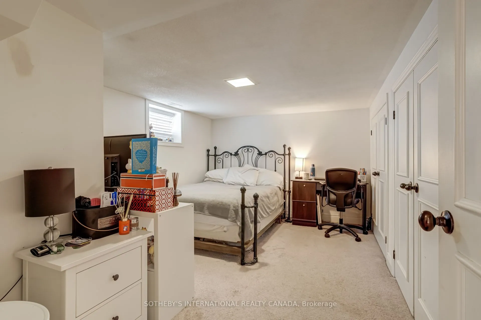 31 Maple Avenue N