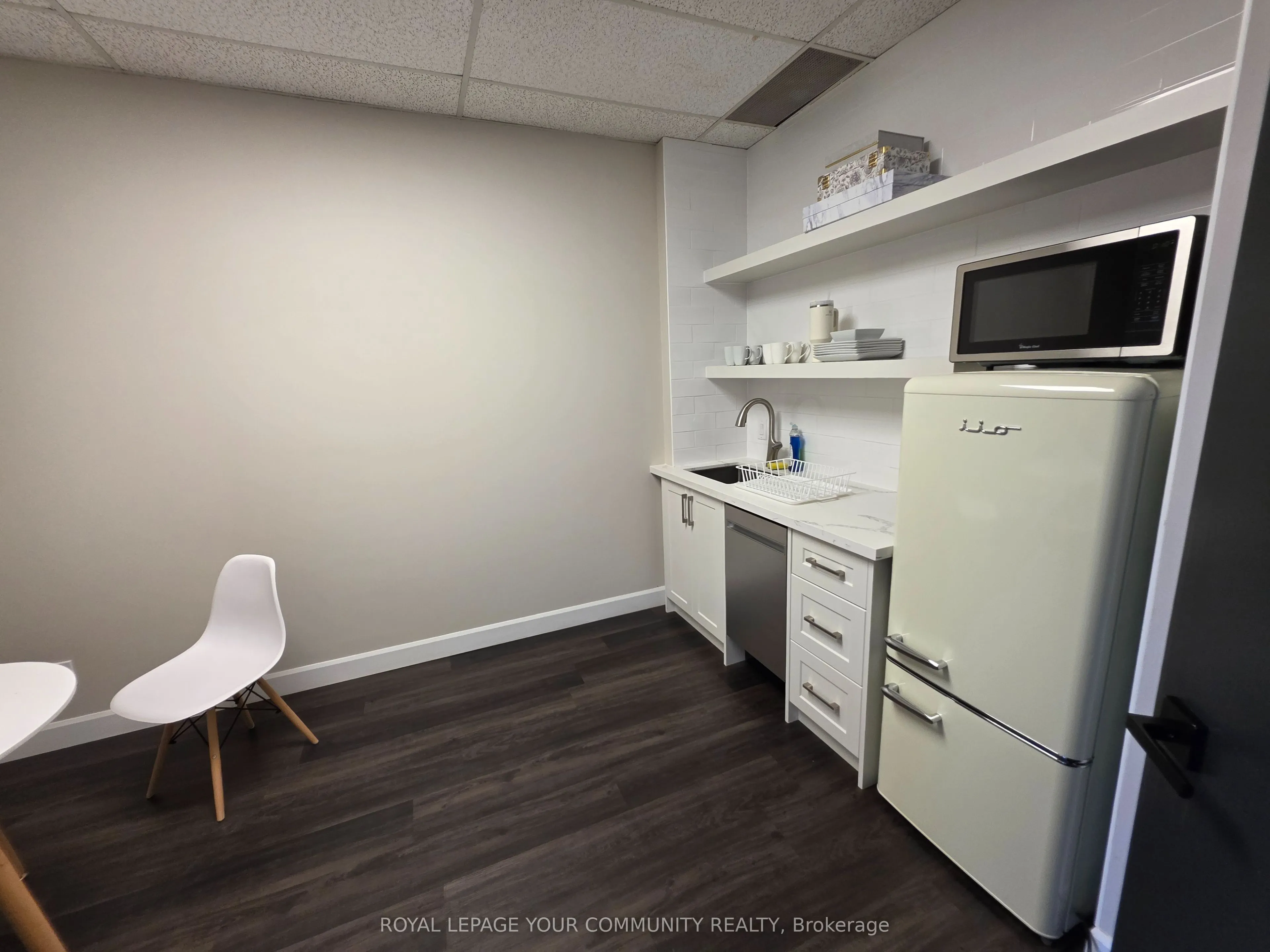 2155 Dunwin Drive, #28,31-32