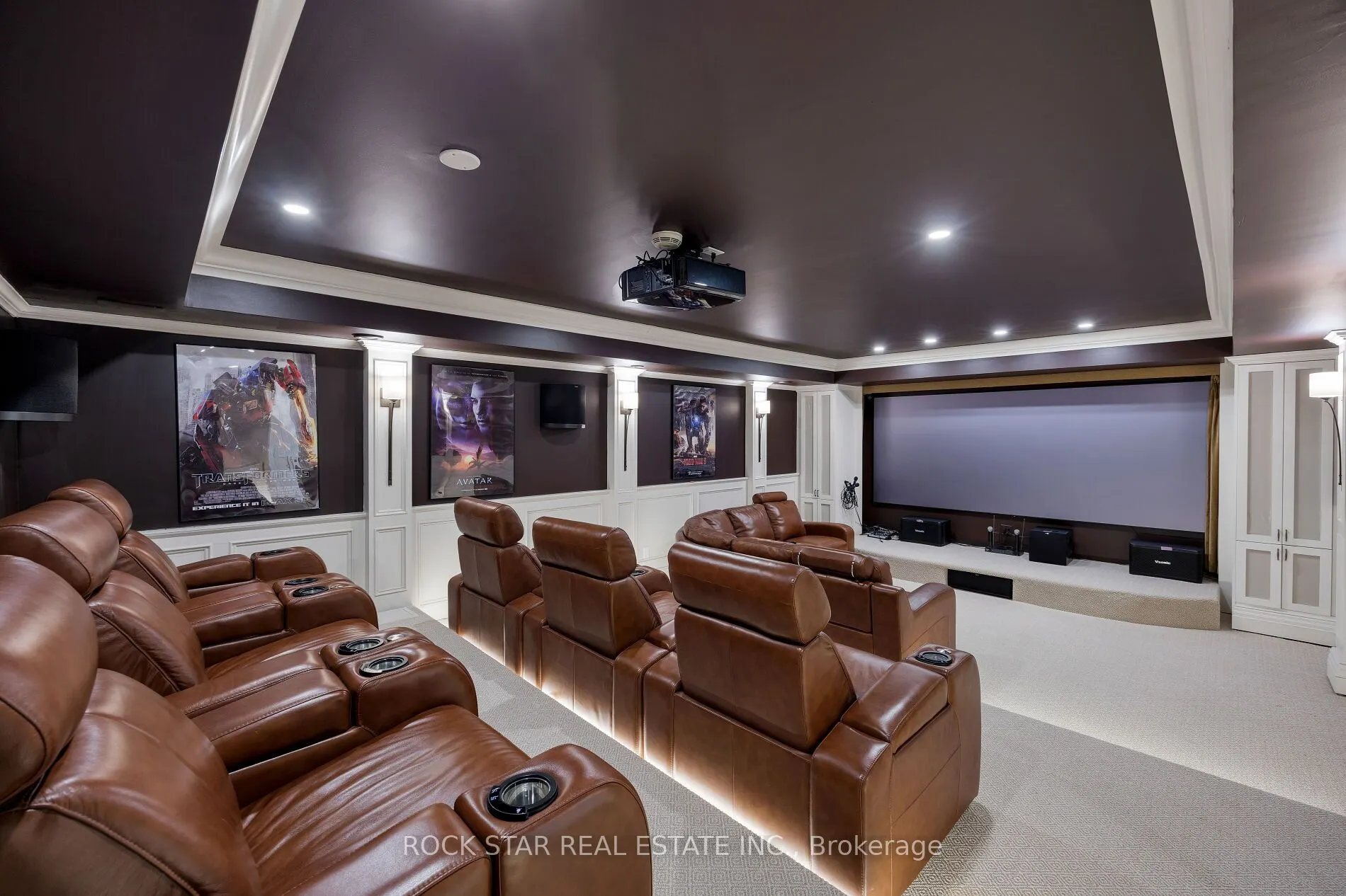 1092 Argyle Drive
