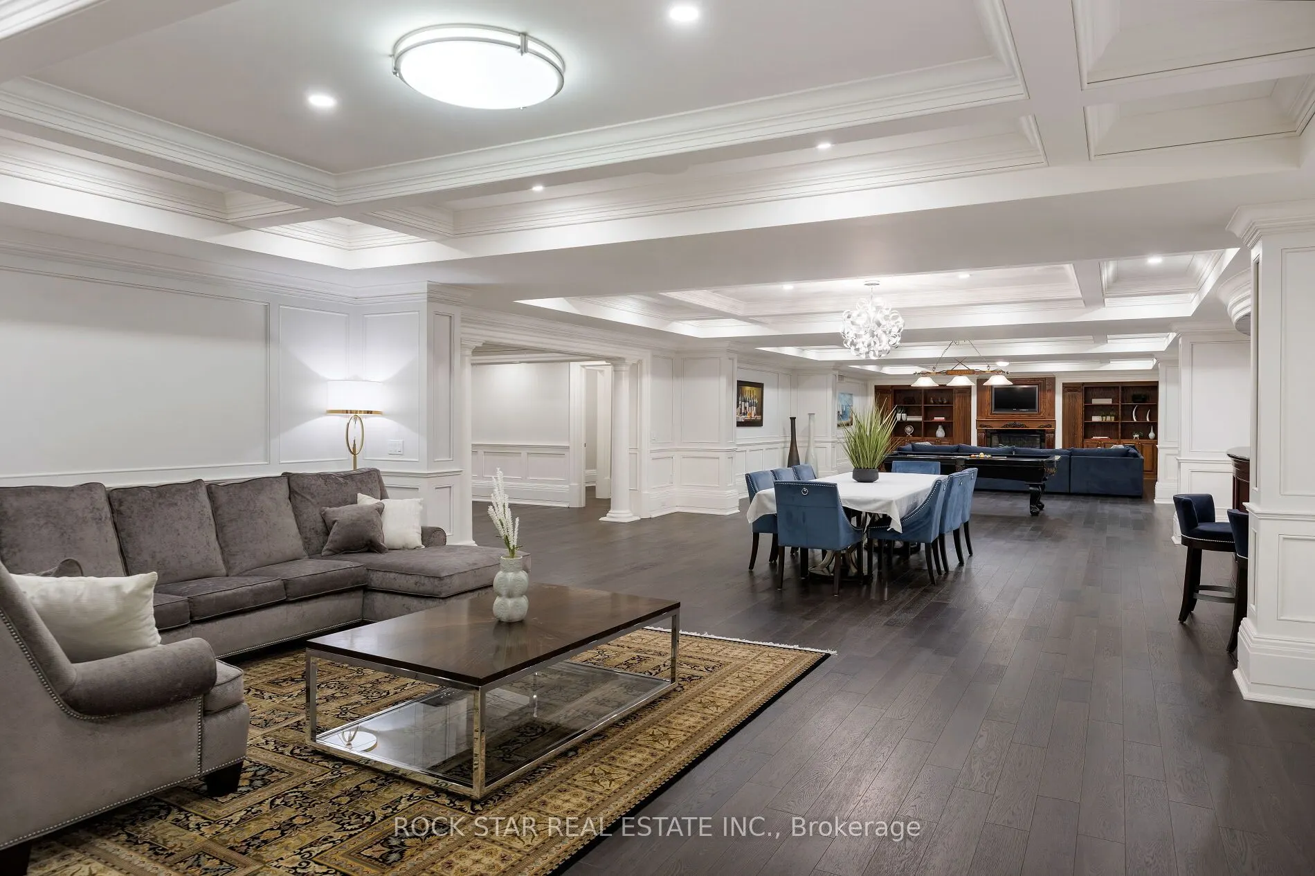 1092 Argyle Drive