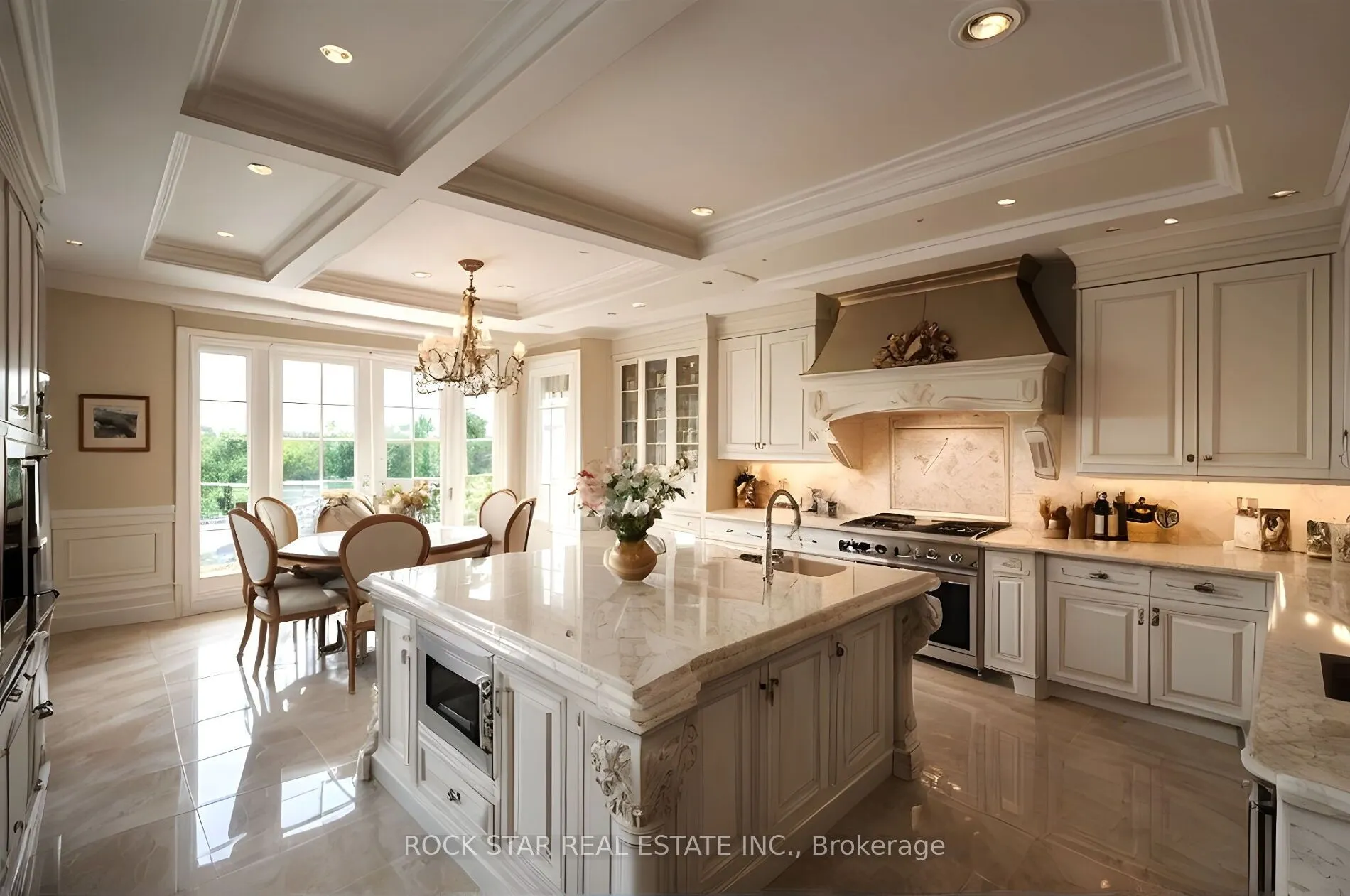 1092 Argyle Drive