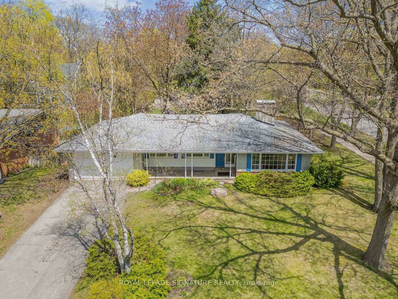 1447 Merrow Road