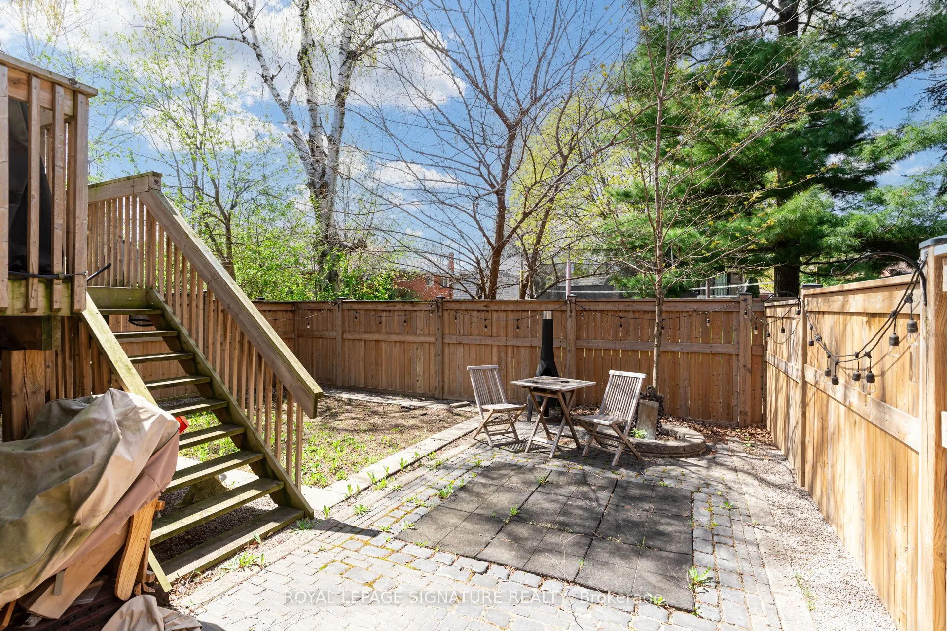 1223 Azinger Lane