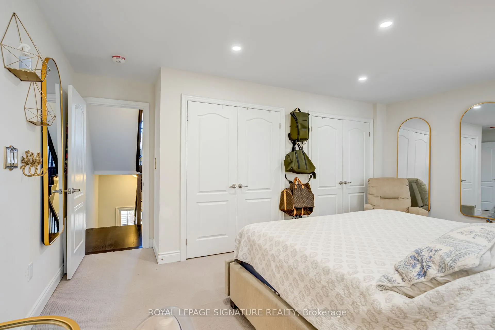 1223 Azinger Lane