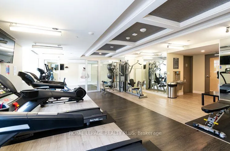 1575 Lakeshore Road W #465