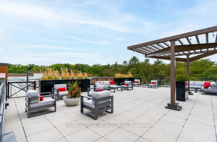 1575 Lakeshore Road W #465