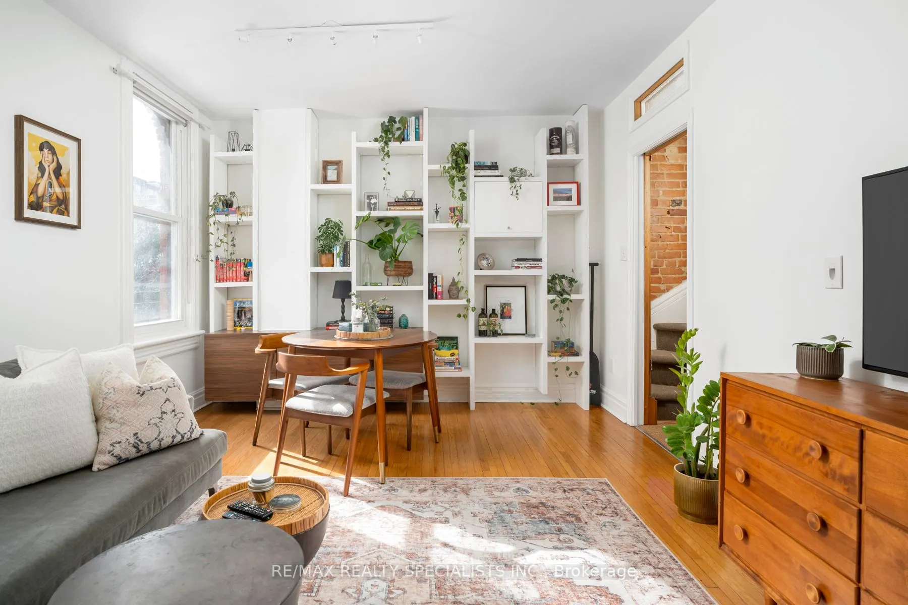 48 Leopold Street