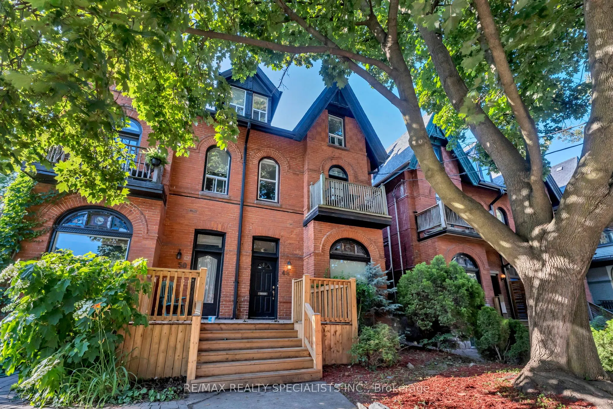 48 Leopold Street