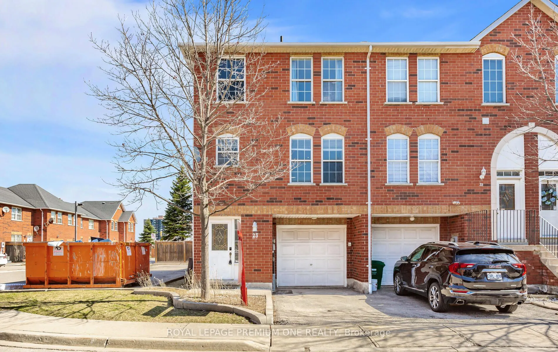 6860 MeadowvaleTownCentre Circle, #23
