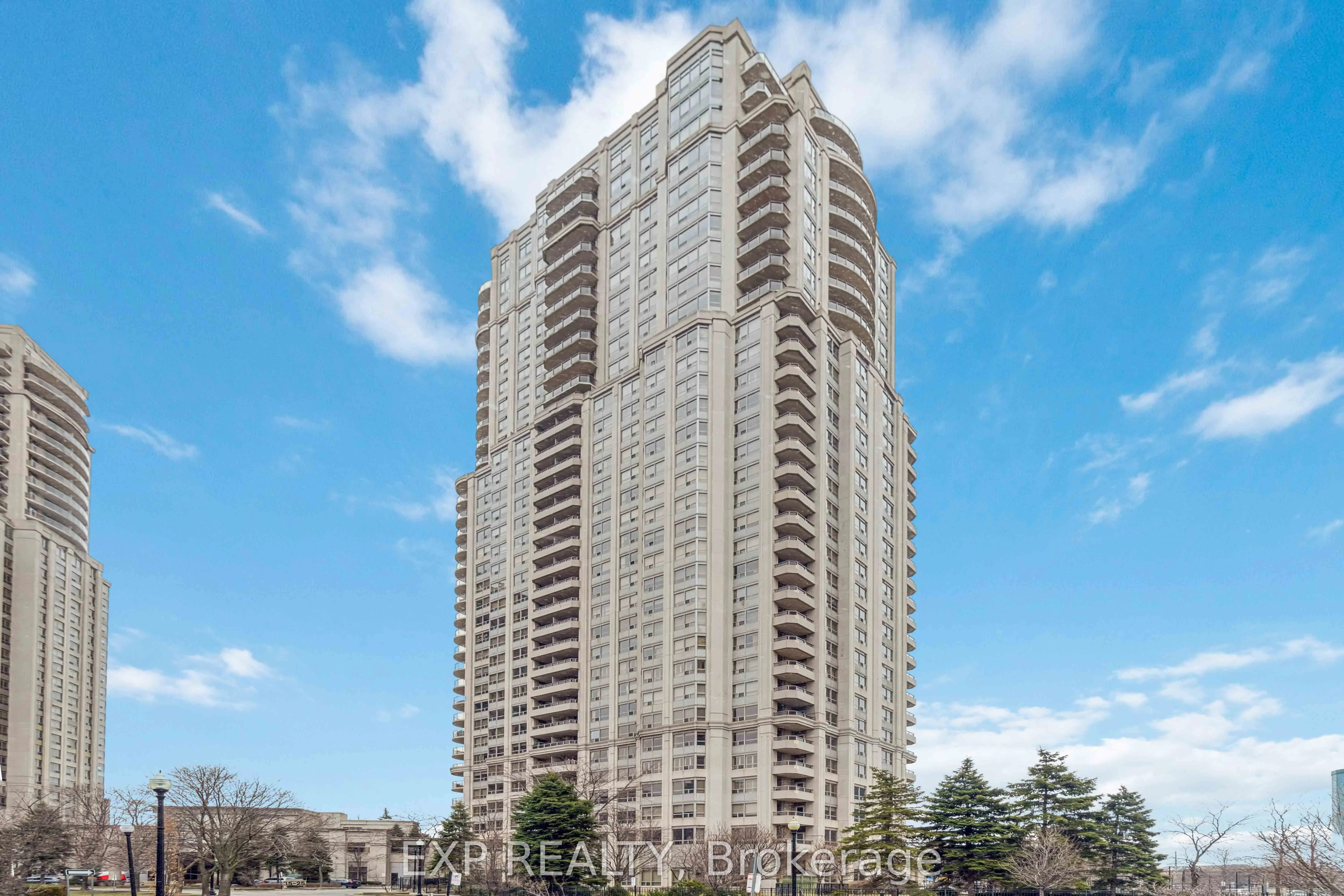 25 Kingsbridge Garden Circle, #616