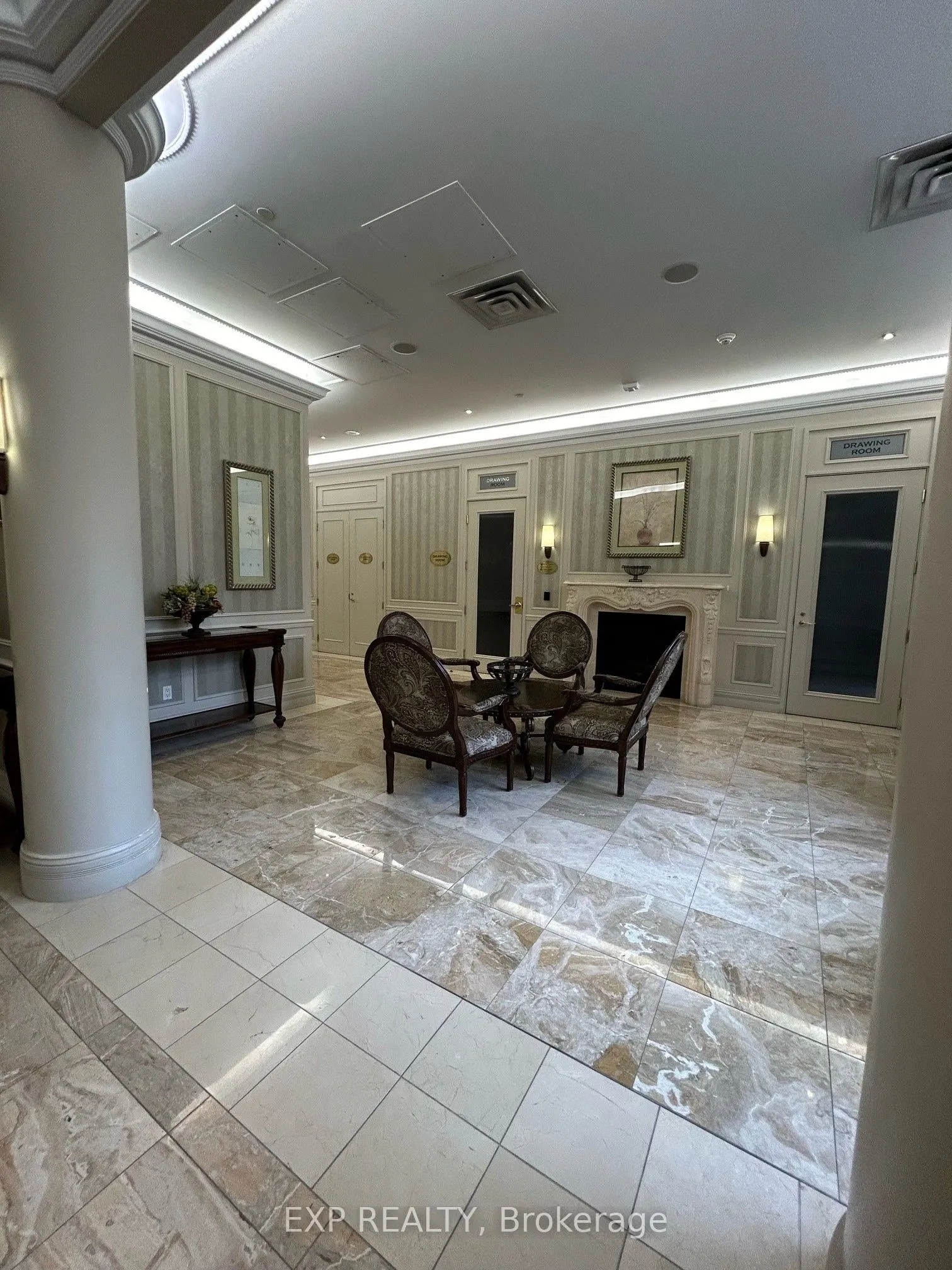 25 Kingsbridge Garden Circle, #616