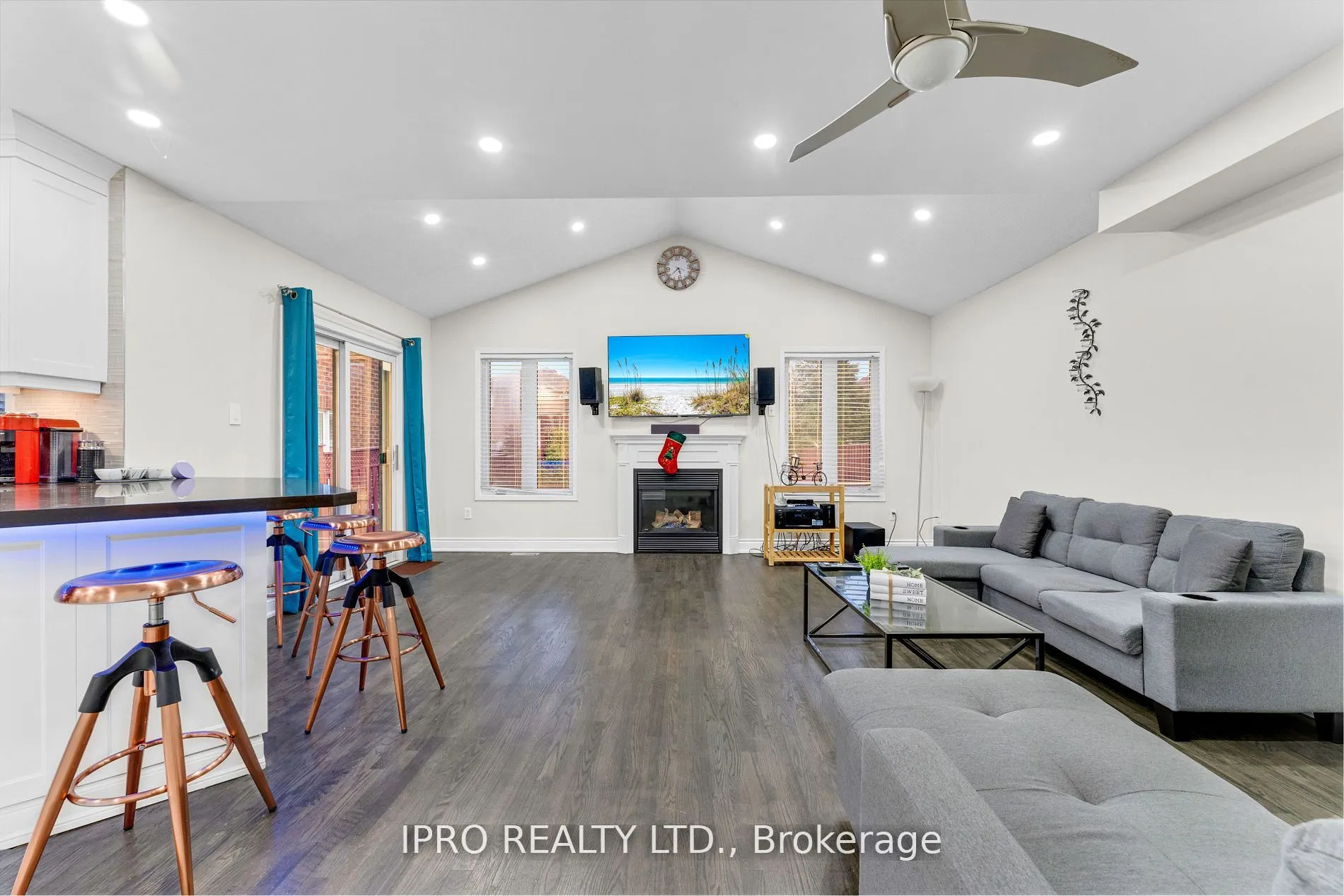 3191 Oakview Road