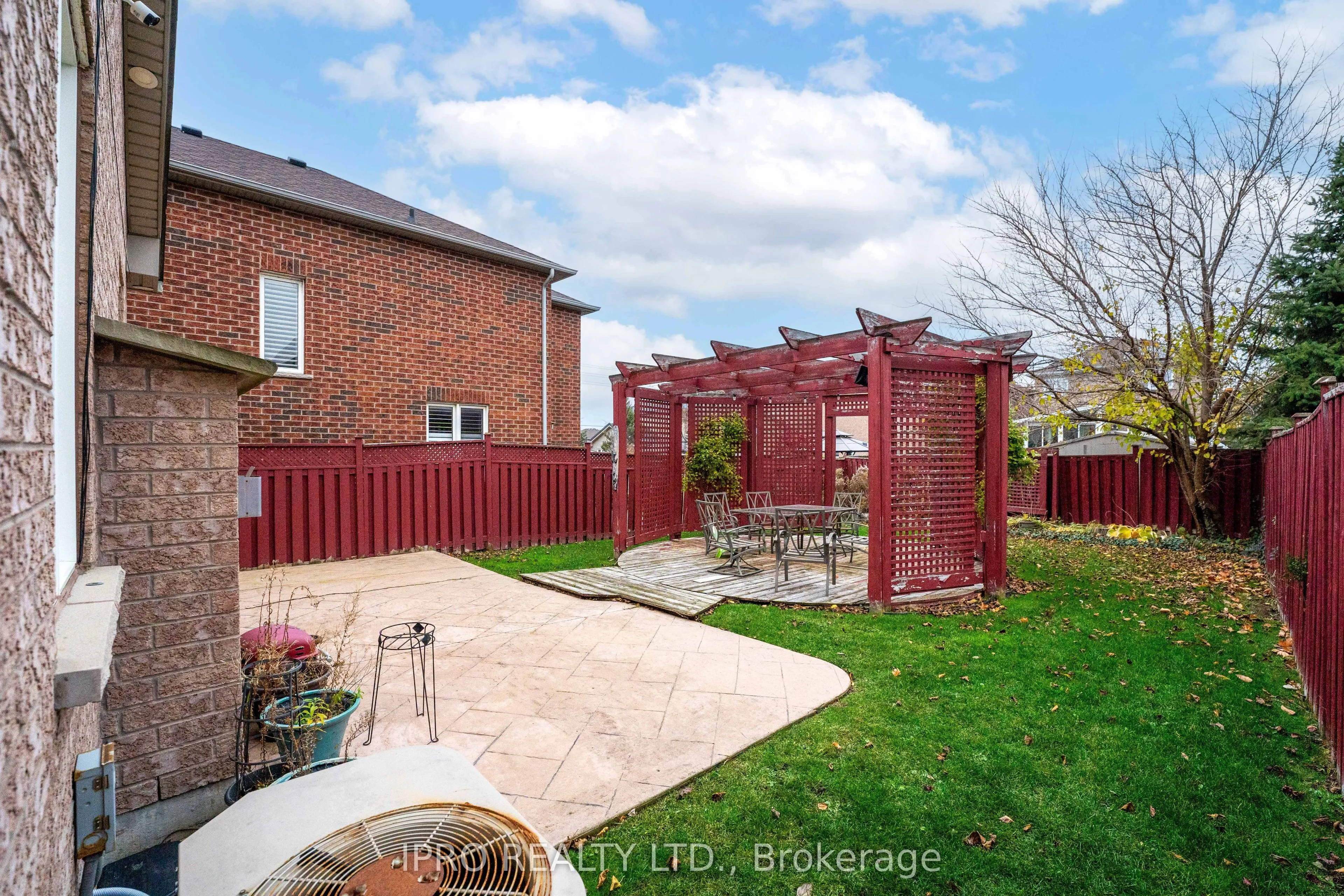 3191 Oakview Road