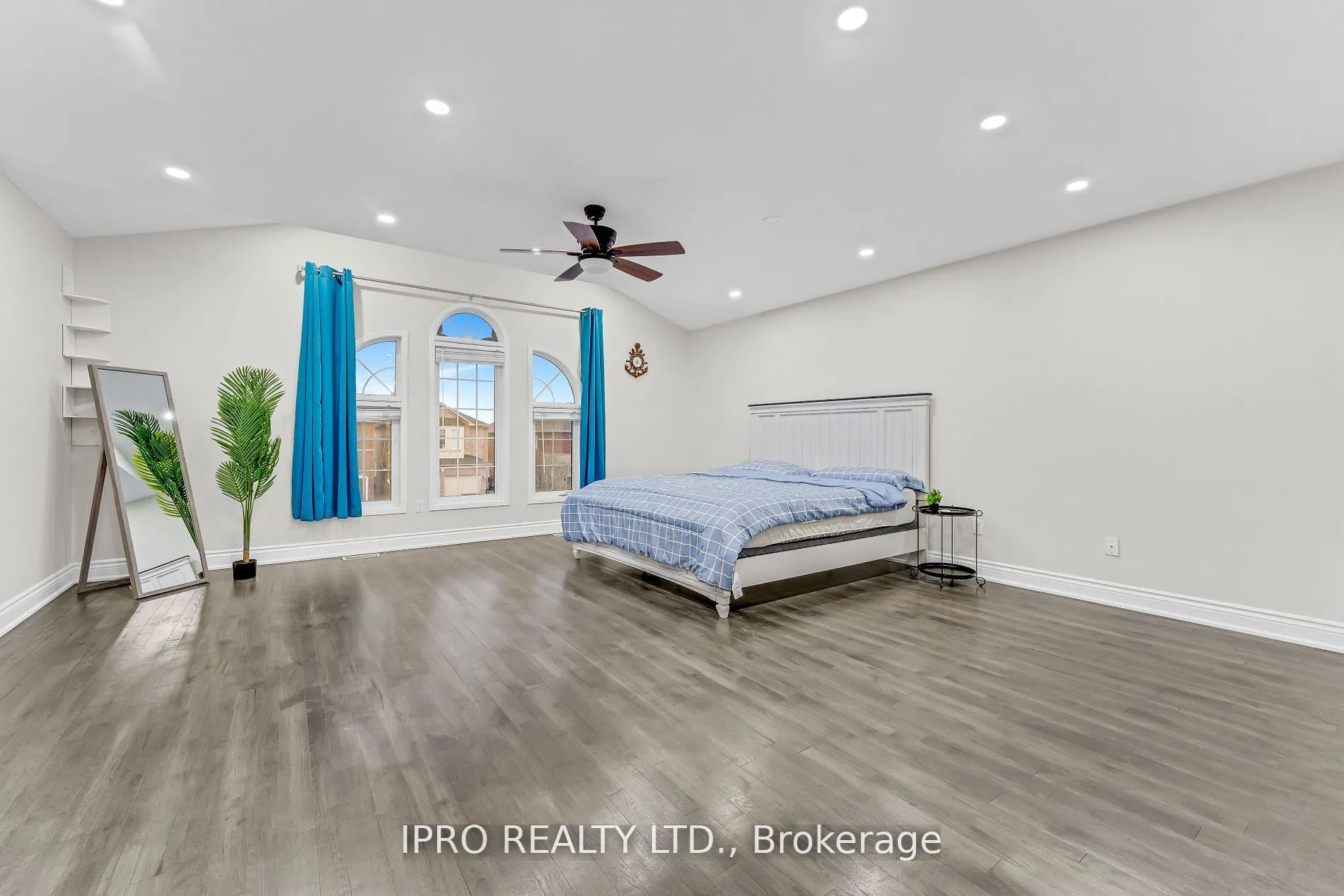 3191 Oakview Road