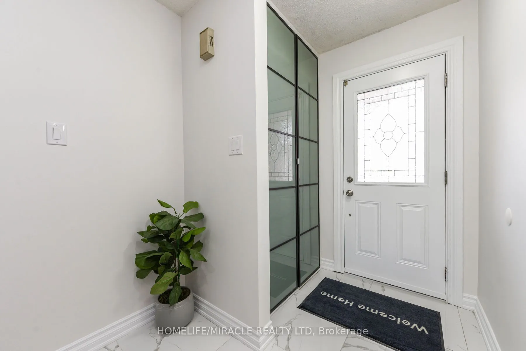 40 Calmist Crescent