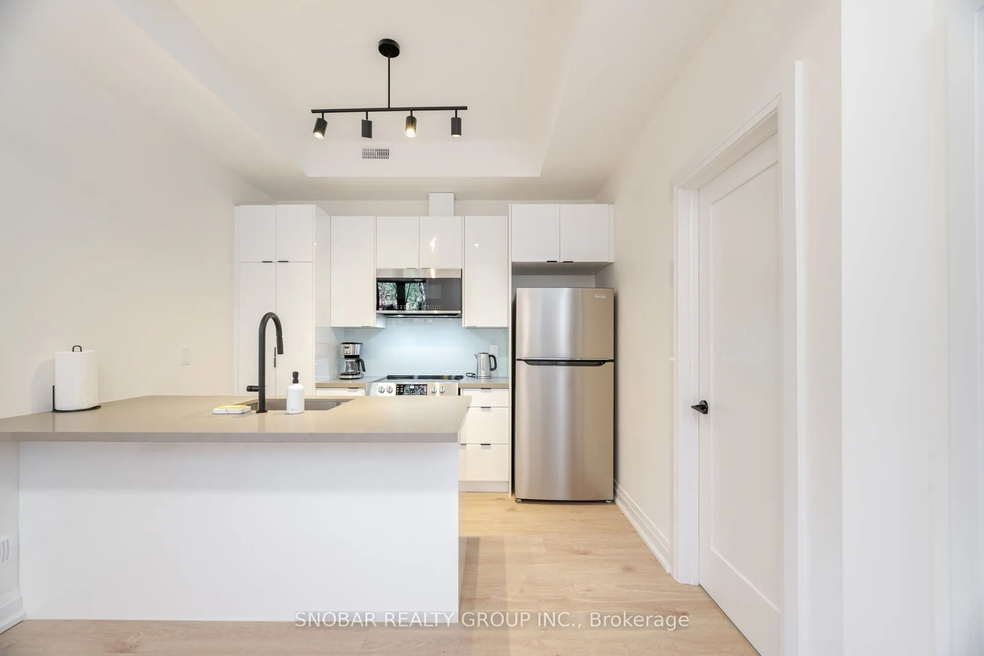 720 Hillman Crescent