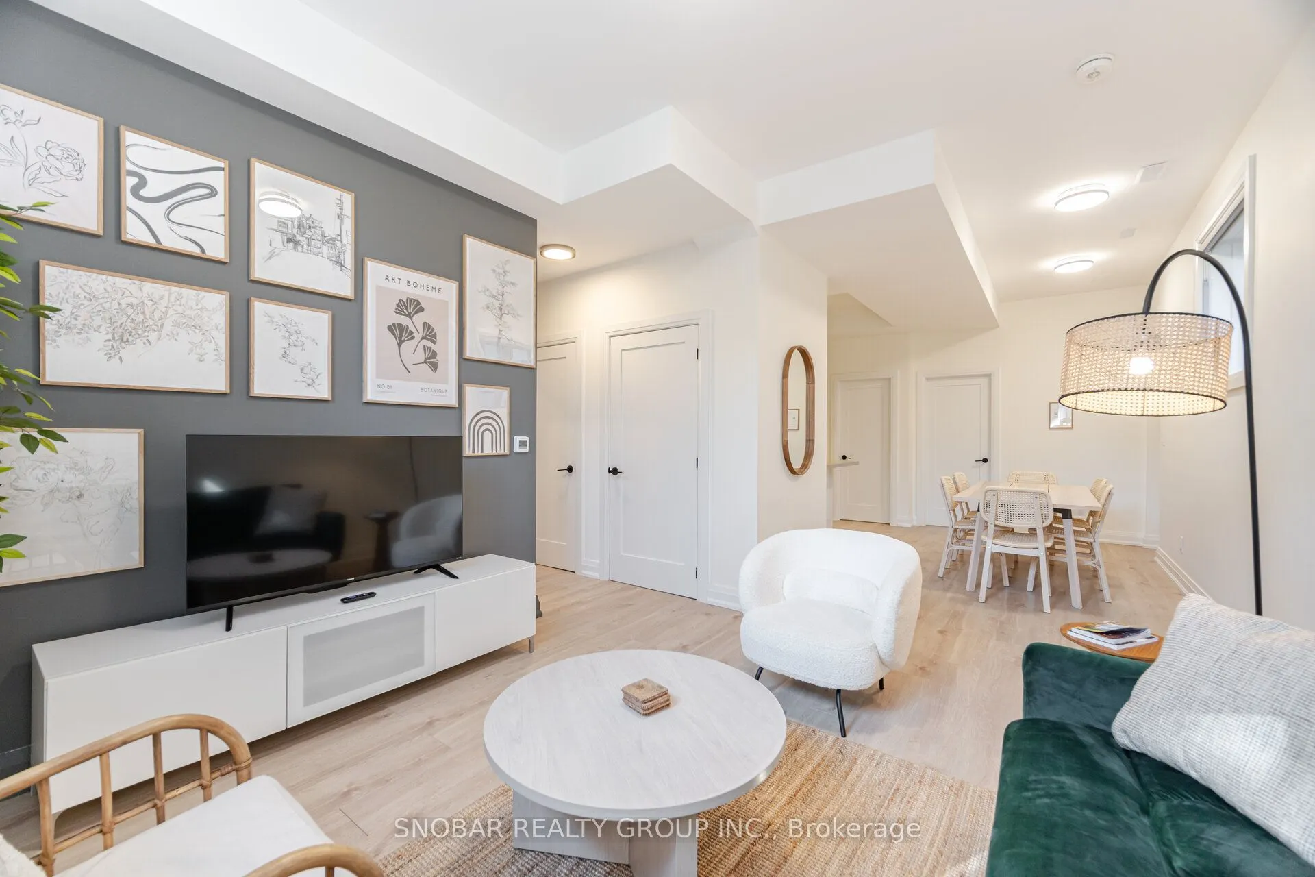 720 Hillman Crescent